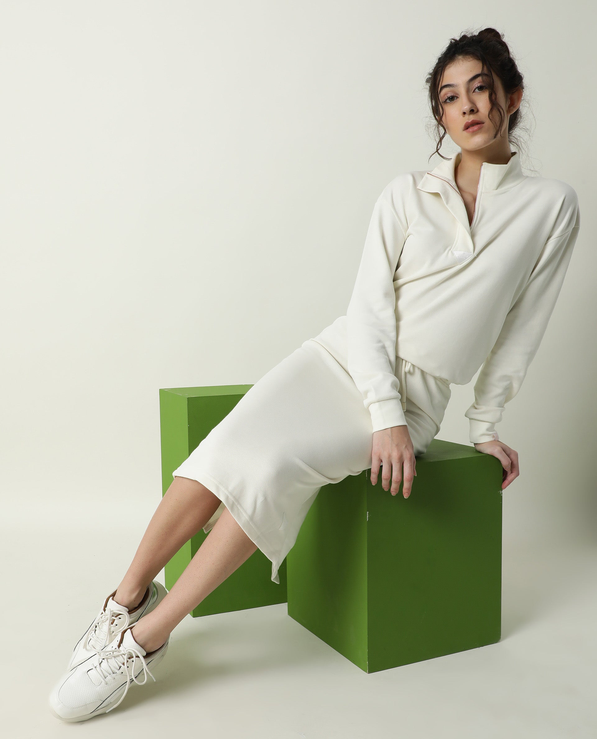 Rareism Women Fudge-1 Off White Poly Cotton Fabric Tailored Fit High Rise Solid Midi Skirt