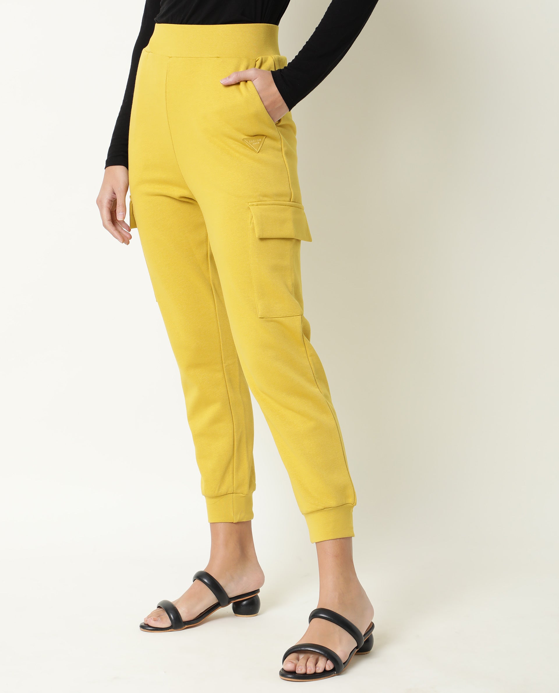 Rareism Women Nush Yellow Poly Cotton Fabric Tailored Fit Solid Mid Rise Ankle Length Track Pant