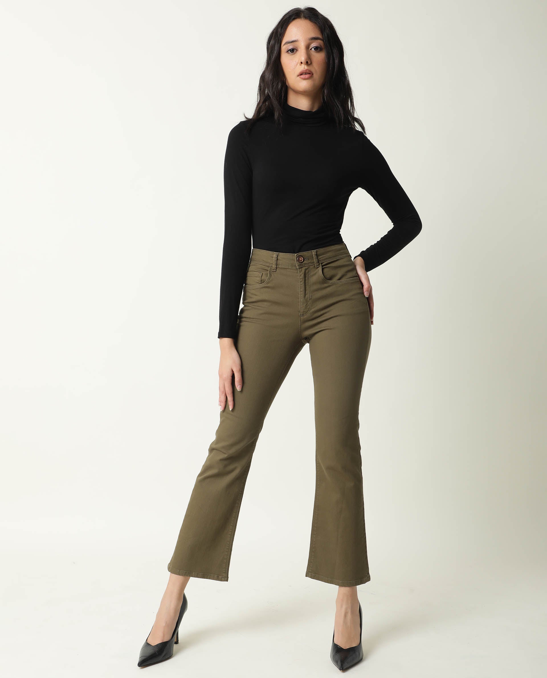 Rareism Women Booter Green Cotton Lycra Fabric Mid Rise Solid Slim Fit Ankle Length Jeans