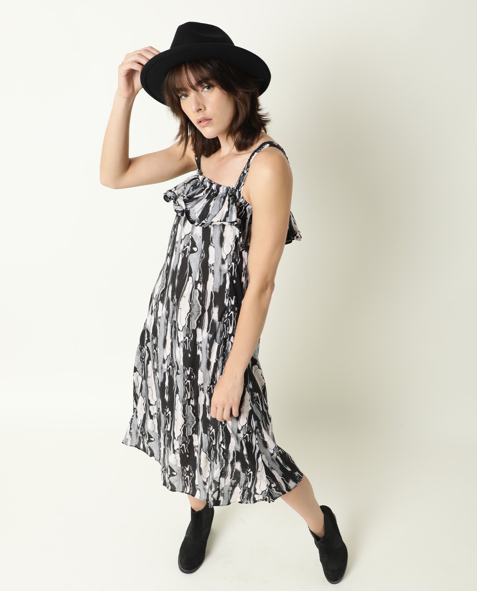 Rareism Women Darling Black Abstract Print Broad Shoulder Straps Ruffled Square Neck Midi Dress