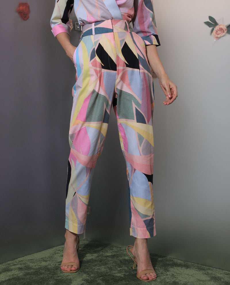 Rareism Women Nickle Pink Cotton Fabric Tailored Fit High Rise Abstract Print Ankle Length Trousers