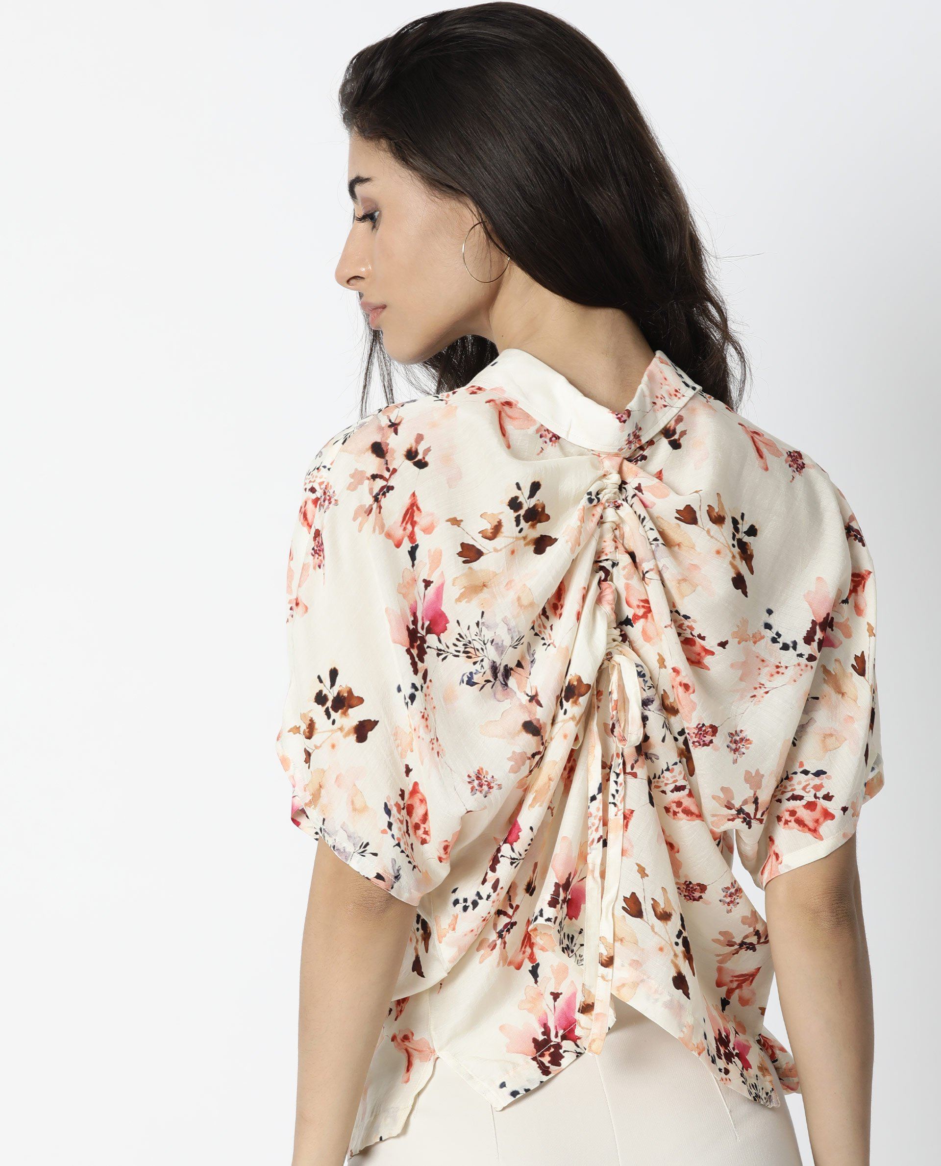 Rareism Women Emmer Offwhite Top Short Sleeves Printed