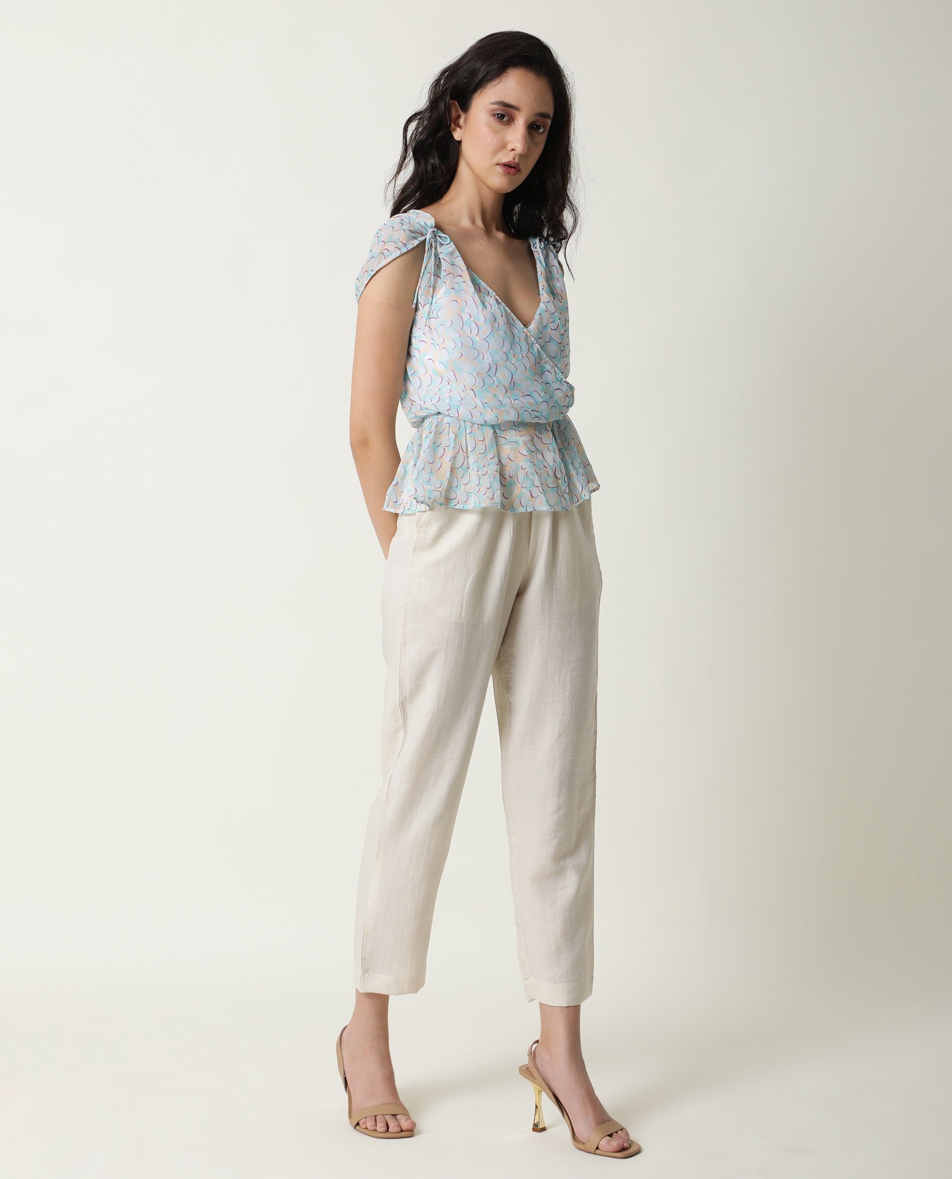 Rareism Women Loves Pastel Purple Viscose Fabric Regular Fit V-Neck Sleeveless Print Top