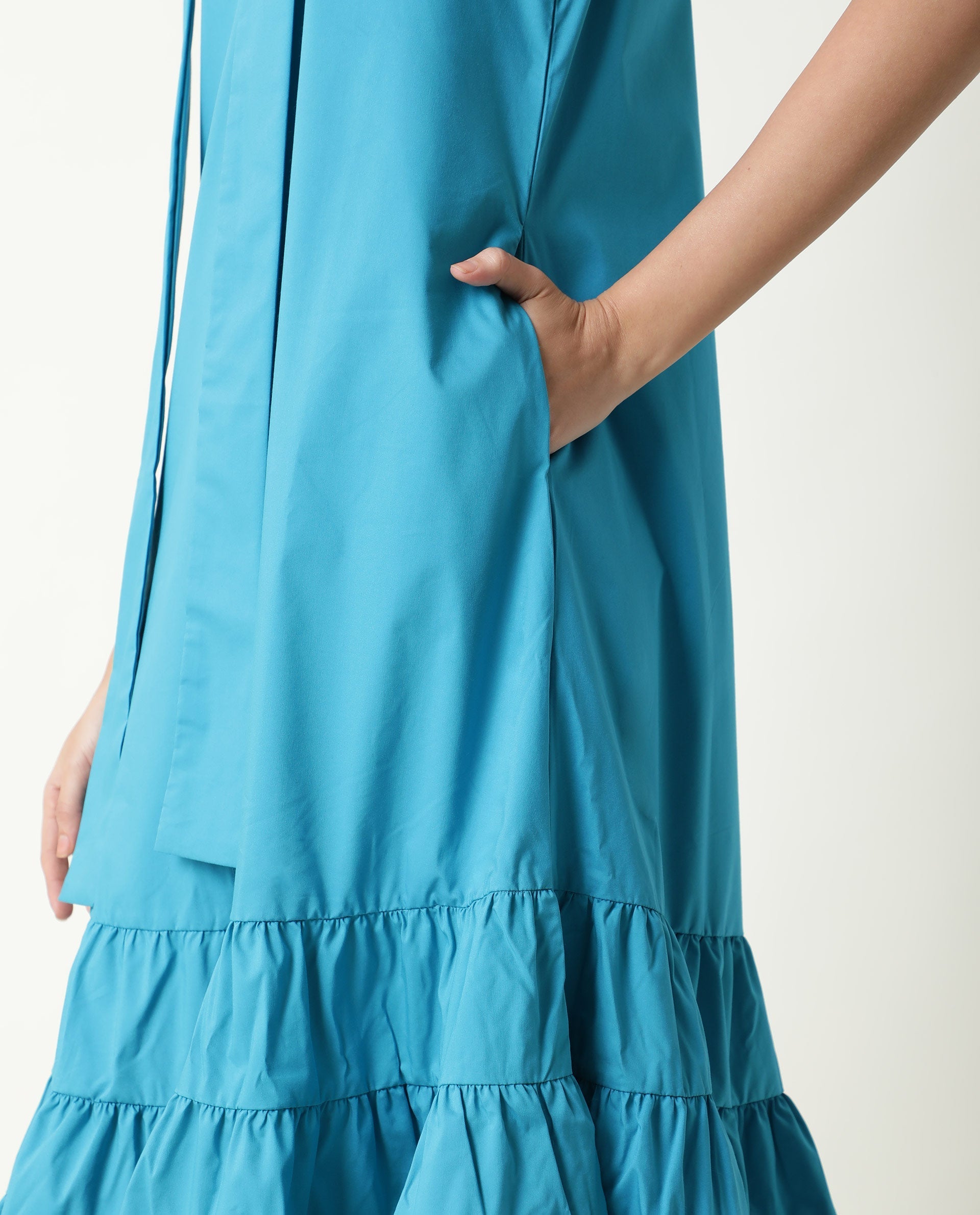 Rareism Women's Gino Blue Polyester Blend Tie-Up Neck Plain Sleeveless Knee Length Regular Fit Dress