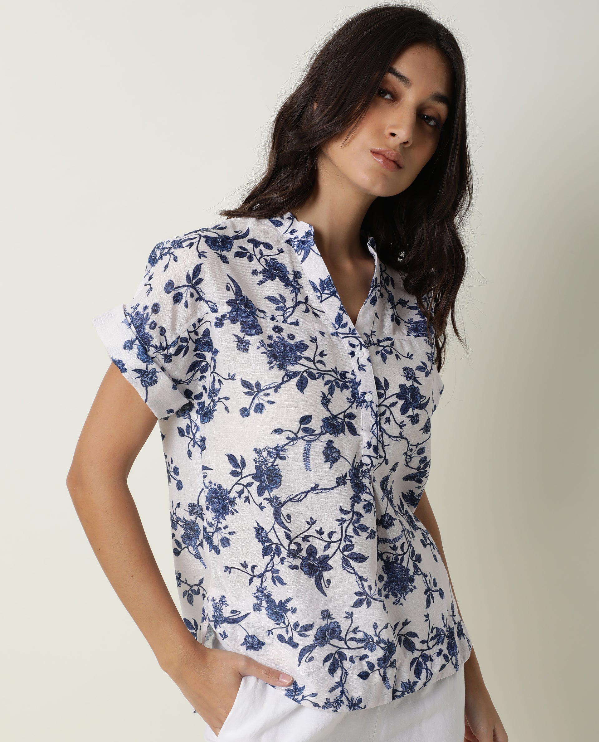 Rareism Womens Infinite White Top Boxy Fit Short Top Cotton Fabric Collared Neck