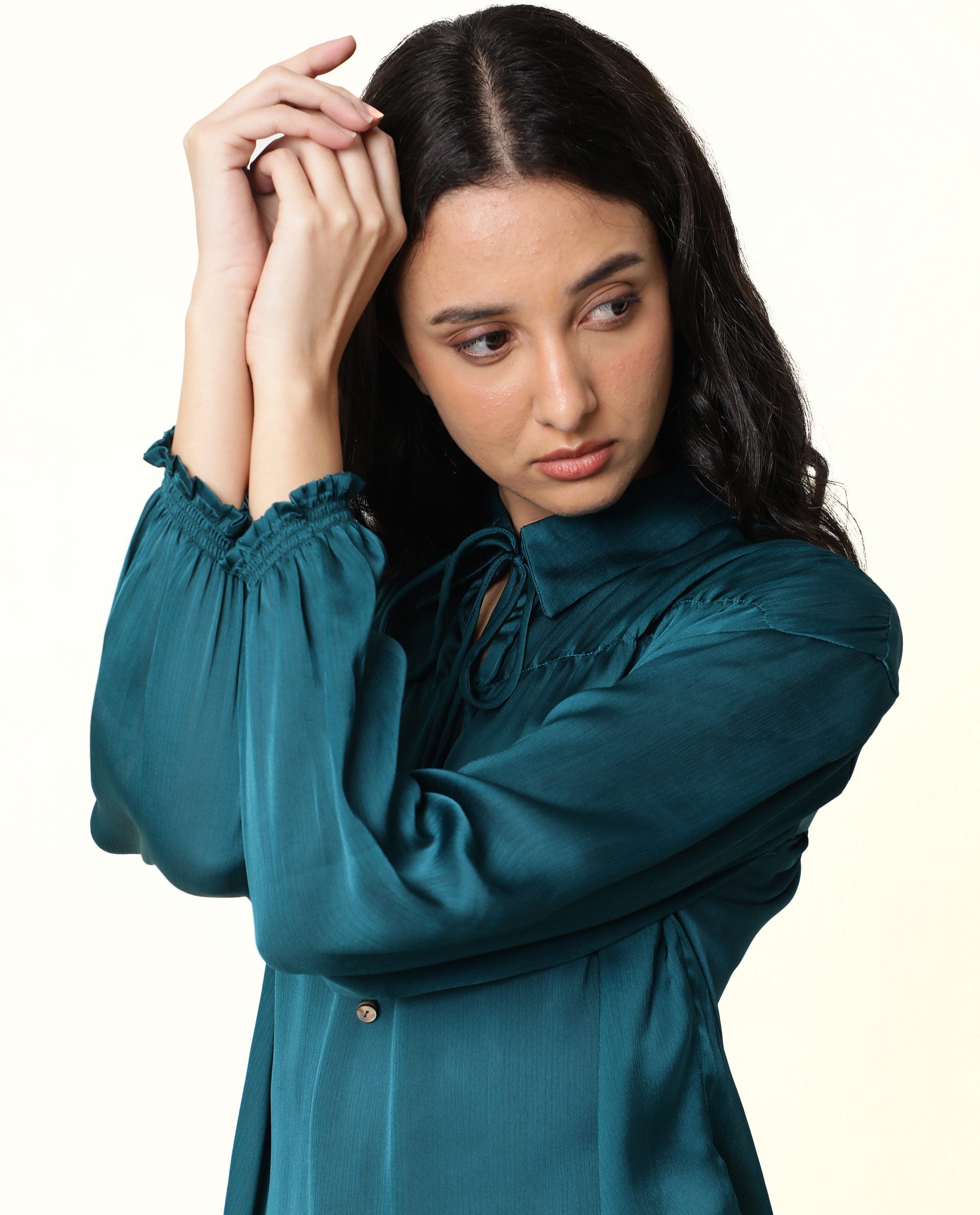 Rareism Womens Leaf Petrol Top Polyester Fabric Regular Fit Puff Sleeves V Neck