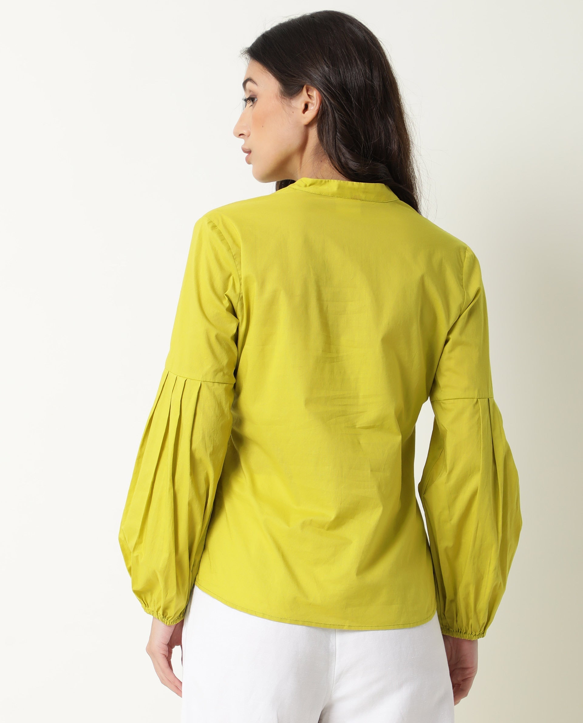 Rareism Womens Loui Green Top Cotton Fabric  Full Sleeve Collared Neck