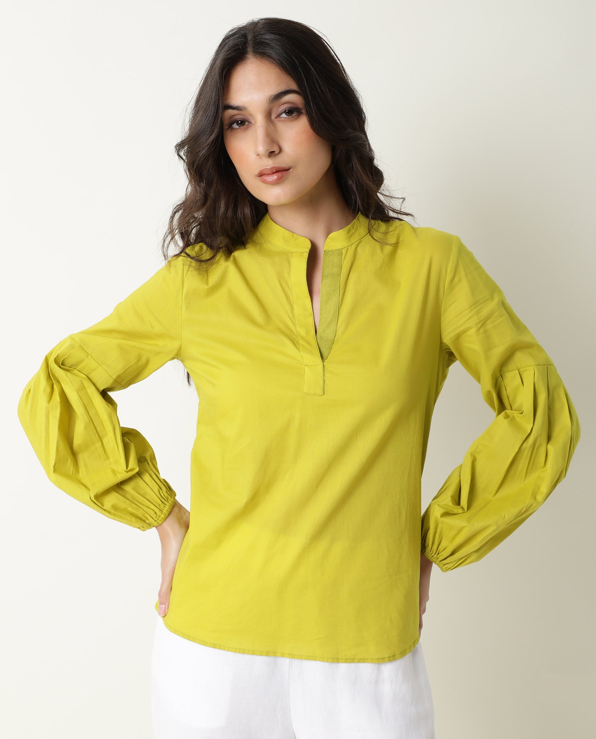 Rareism Womens Loui Green Top Cotton Fabric  Full Sleeve Collared Neck