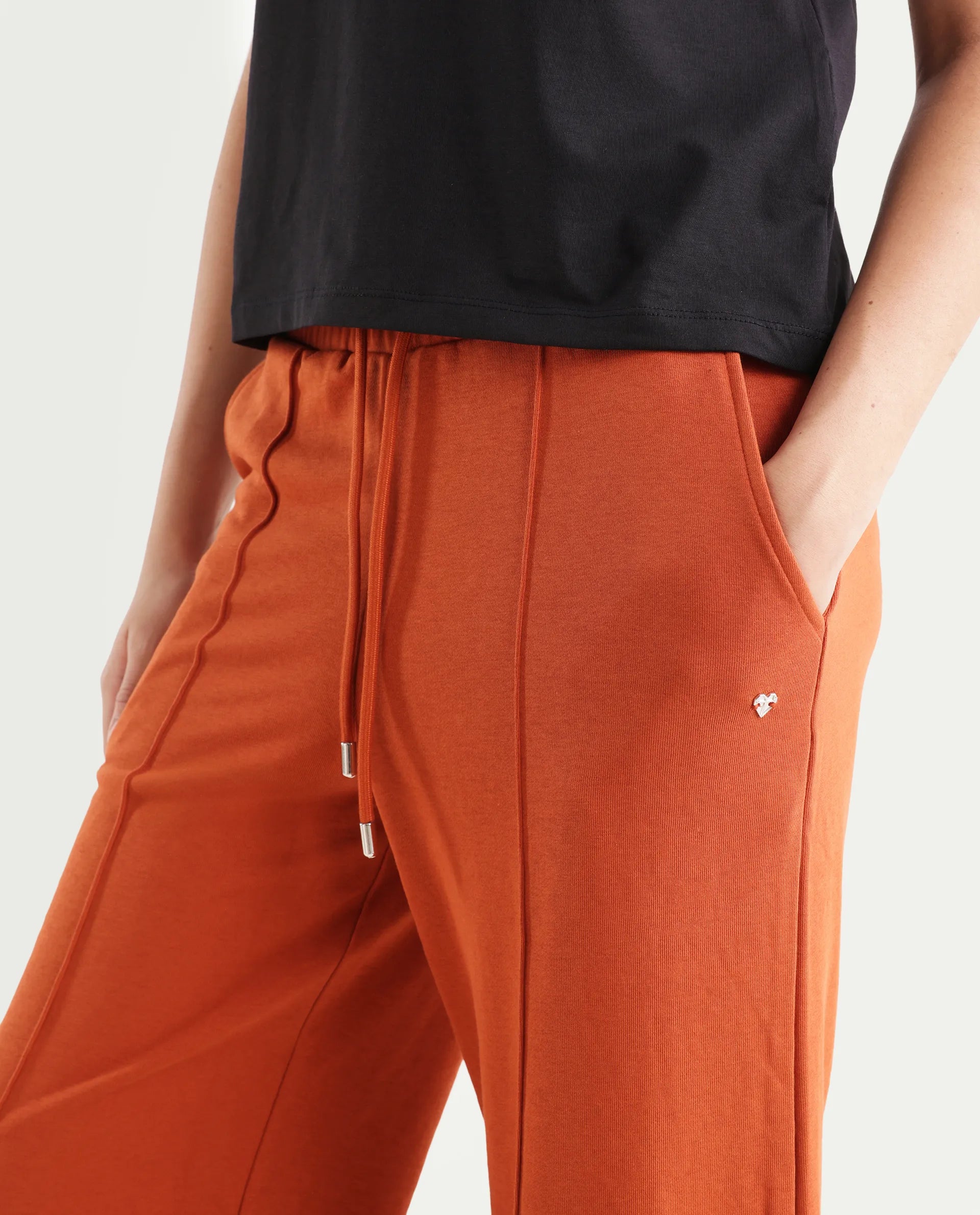 Rareism Women's Inout Rust Cotton Blend Plain Ankle Length Wide Track Pant