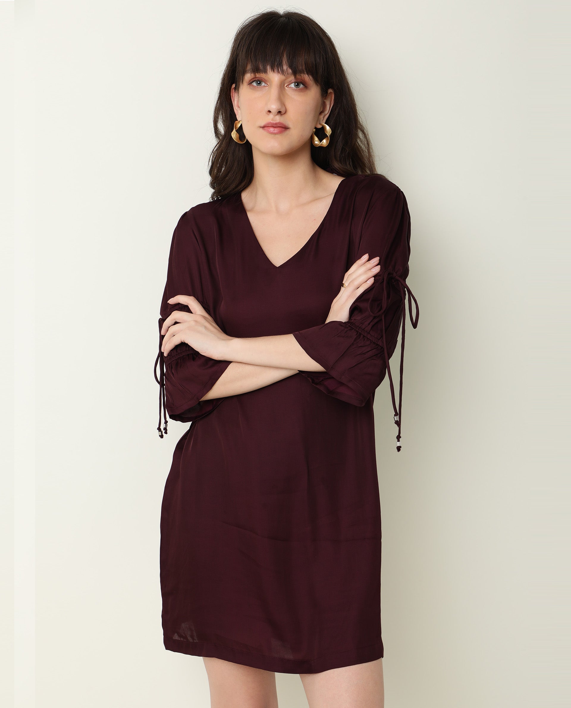 Rareism Women Jamm Maroon V Neck 3/4 Sleeves With Tie Up Mini Dress