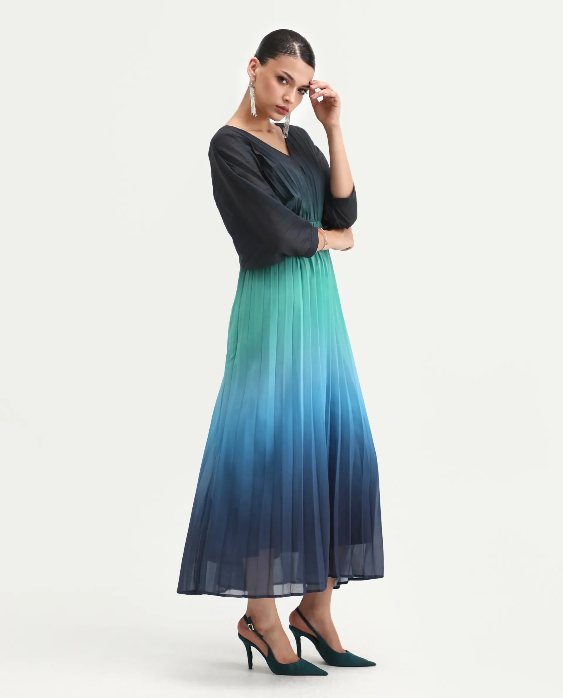 Rareism Women's Janambi Dark Blue Cotton V-Neck Ombre Kimono Sleeve Maxi Flared Dress