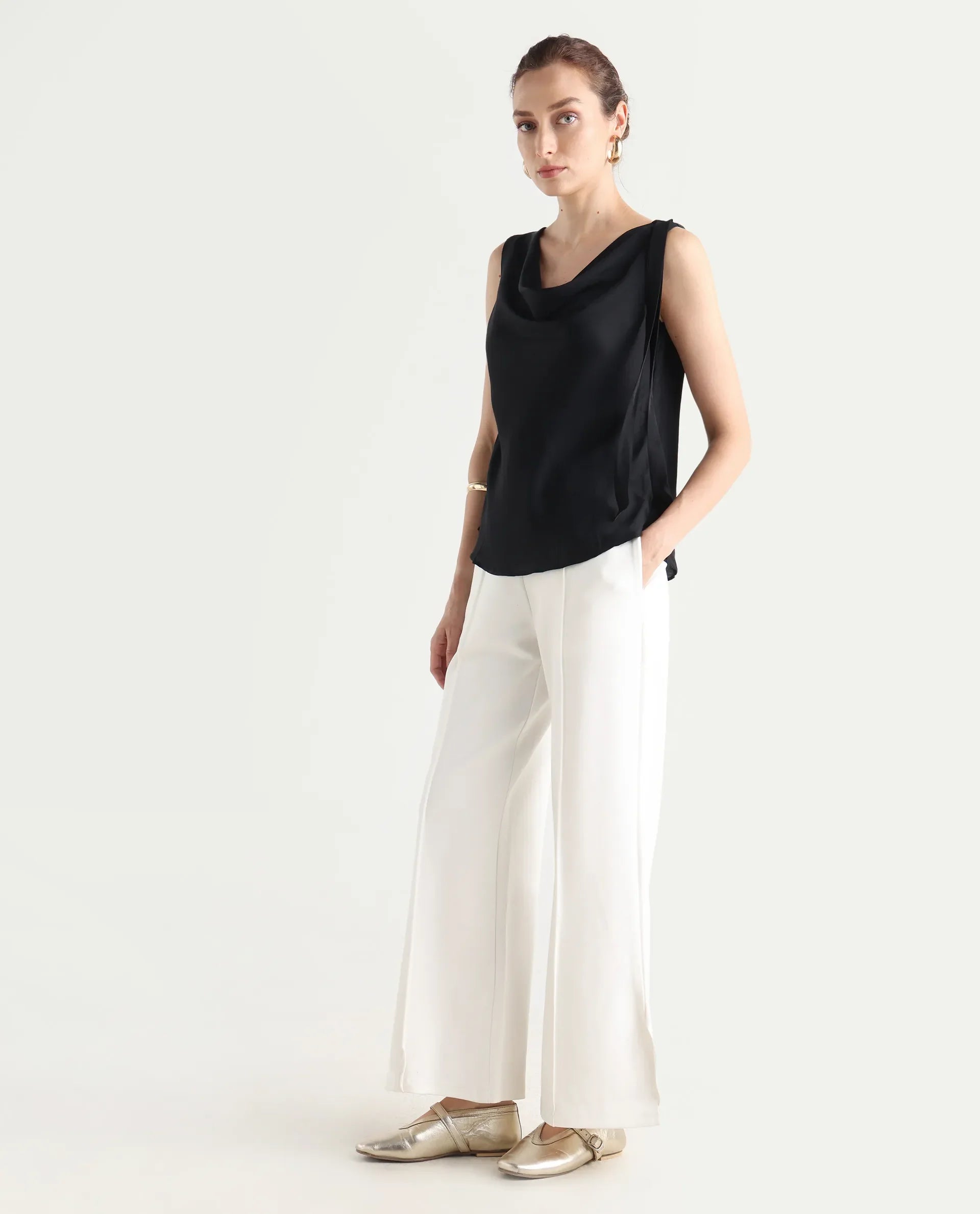Rareism Women's Jancuri Off White Rayon Blend Plain Ankle Length Straight Fit Trouser