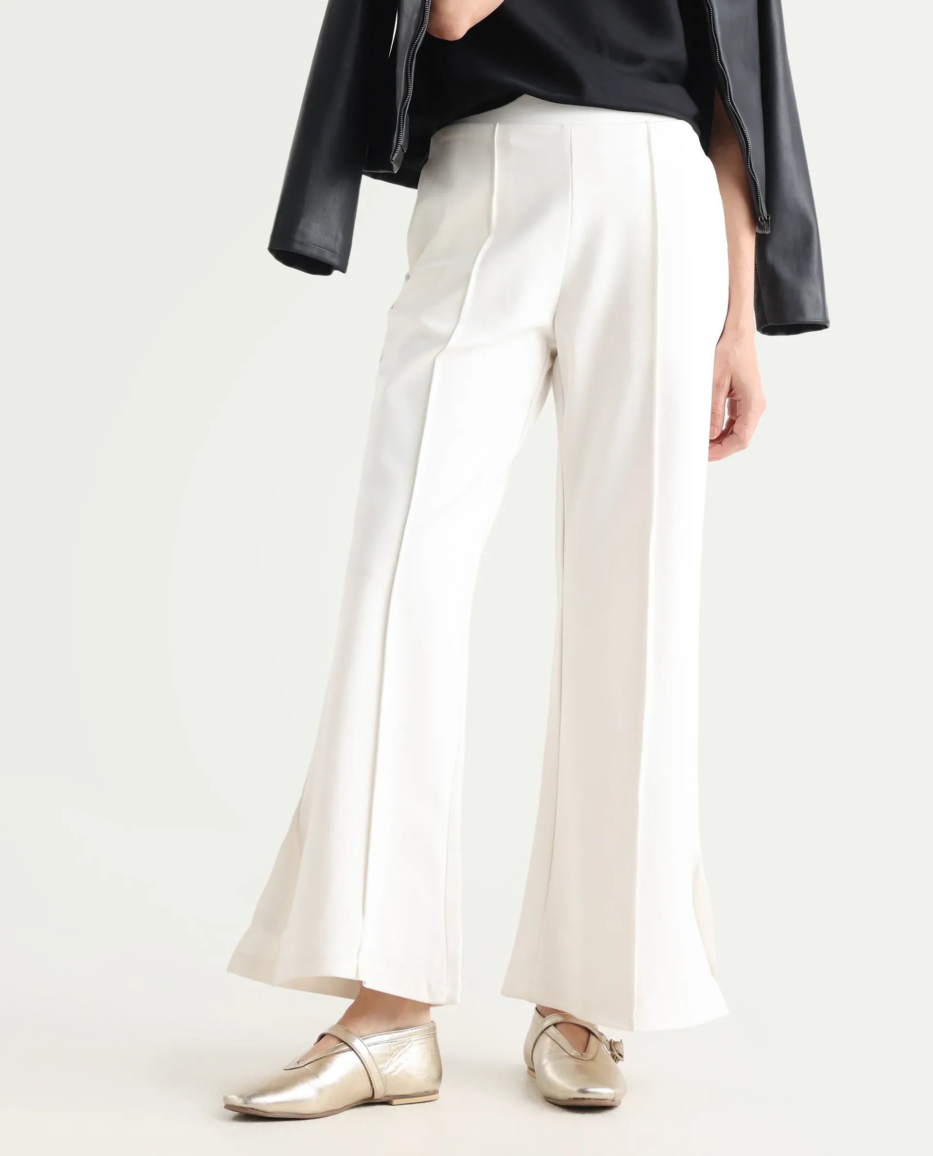 Rareism Women's Jancuri Off White Rayon Blend Plain Ankle Length Straight Fit Trouser