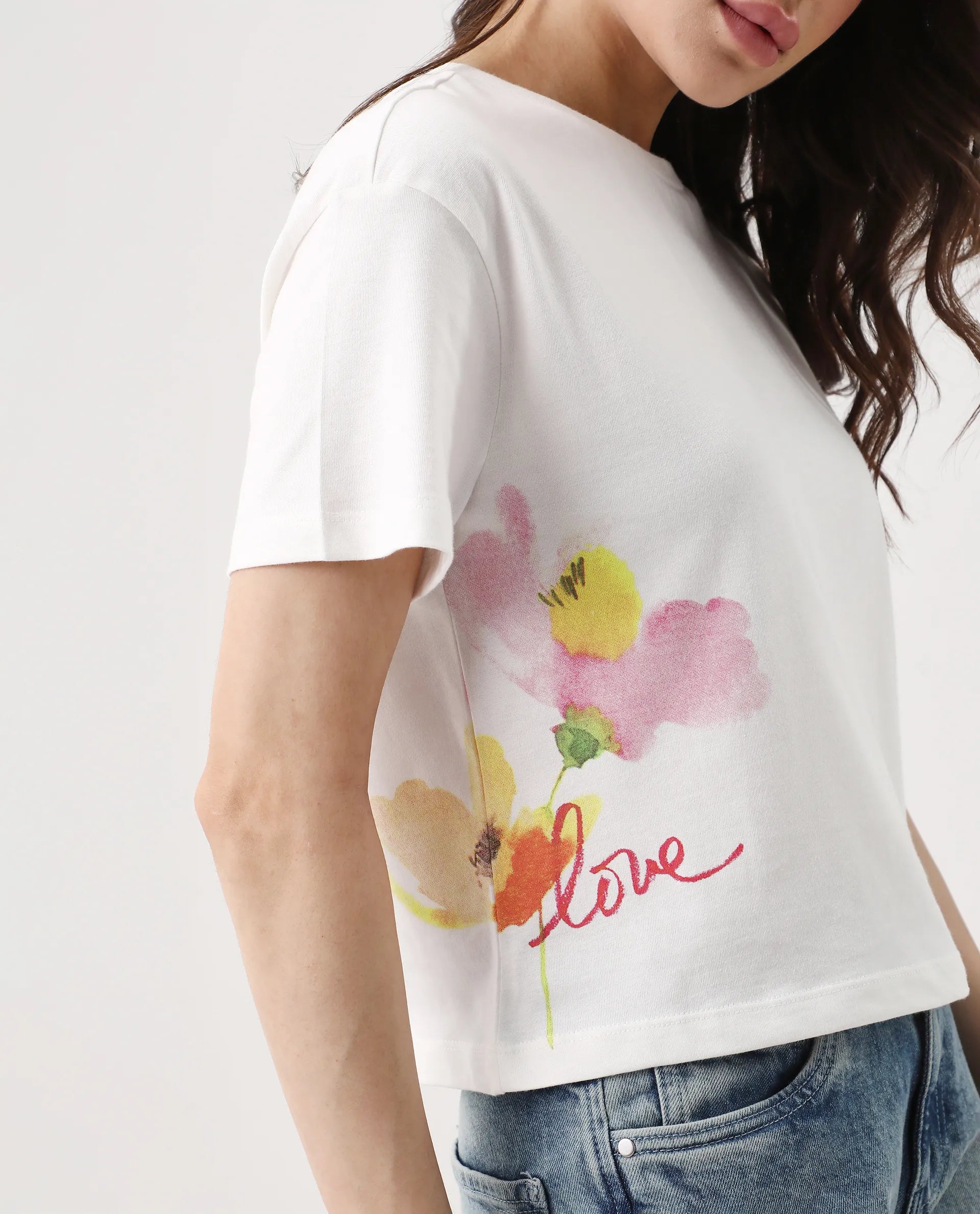 Rareism Women's Janol Off White Cotton Round Neck Floral Print Crop Regular Fit T-Shirt