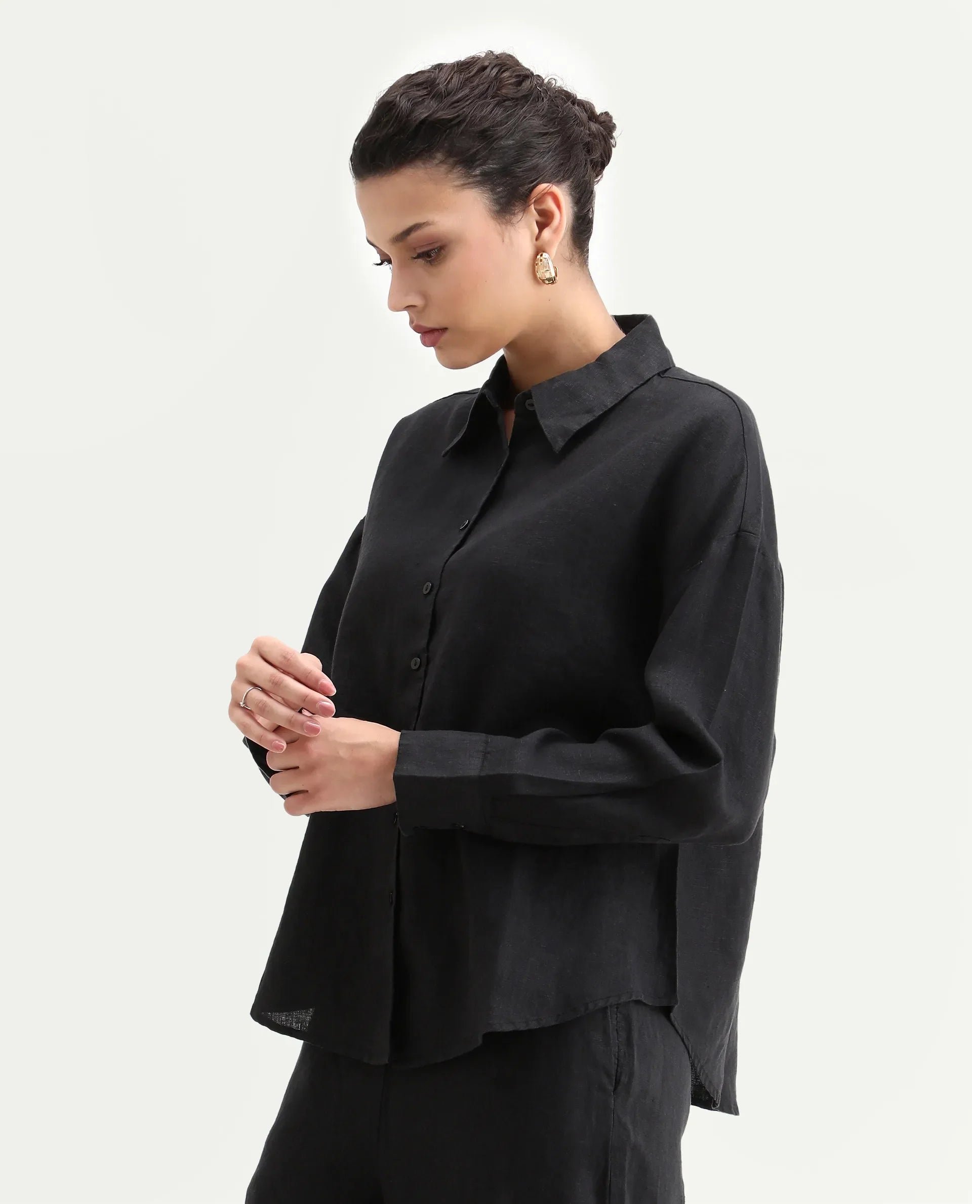 Rareism Women's Janria T Black Linen Spread Collar Plain Cuffed Sleeve Regular Fit Top