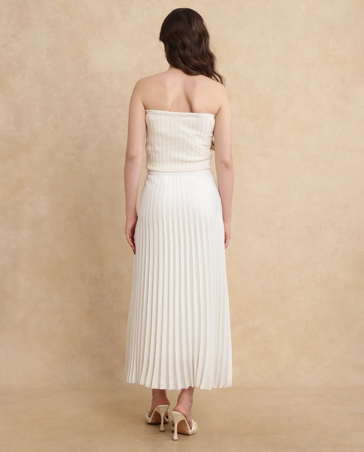 Rareism Women Jansu Off White Polyester Fabric V-Neck Flared Midi Plain Skirt