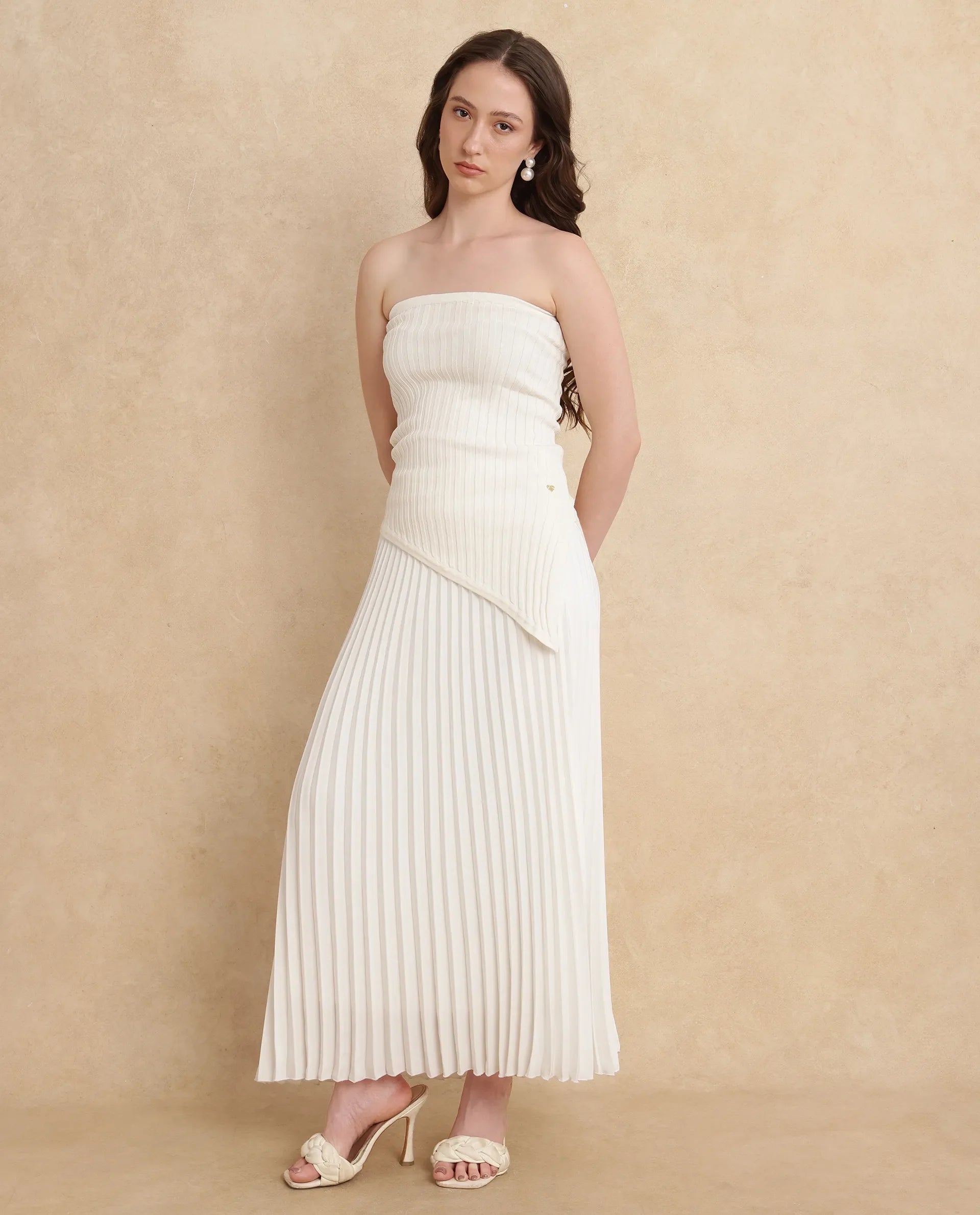 Rareism Women Jansu Off White Polyester Fabric V-Neck Flared Midi Plain Skirt