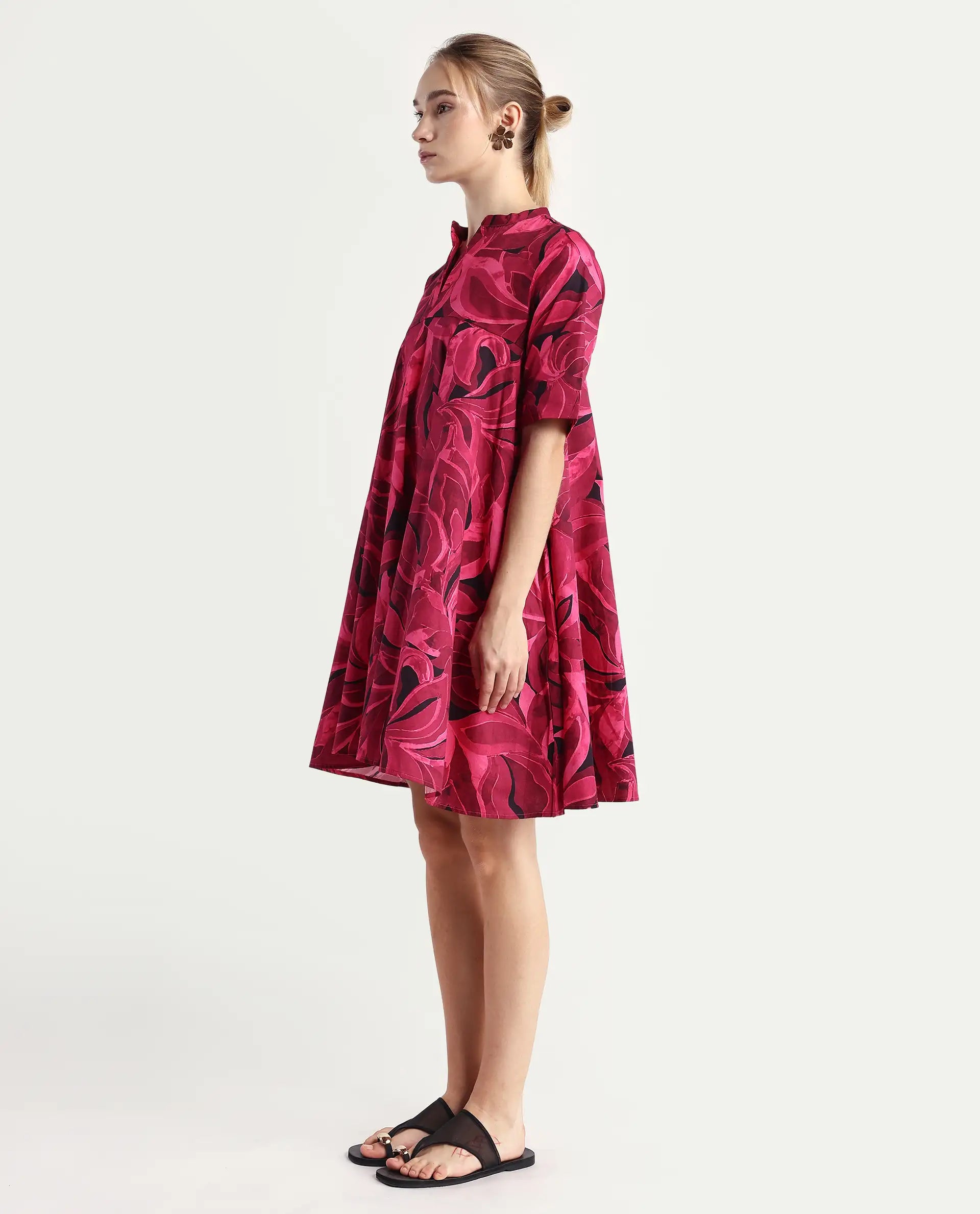 Rareism Women Jenleop Dark Pink Regular Sleeves Mandarin Collar Flared Mini Printed Dress