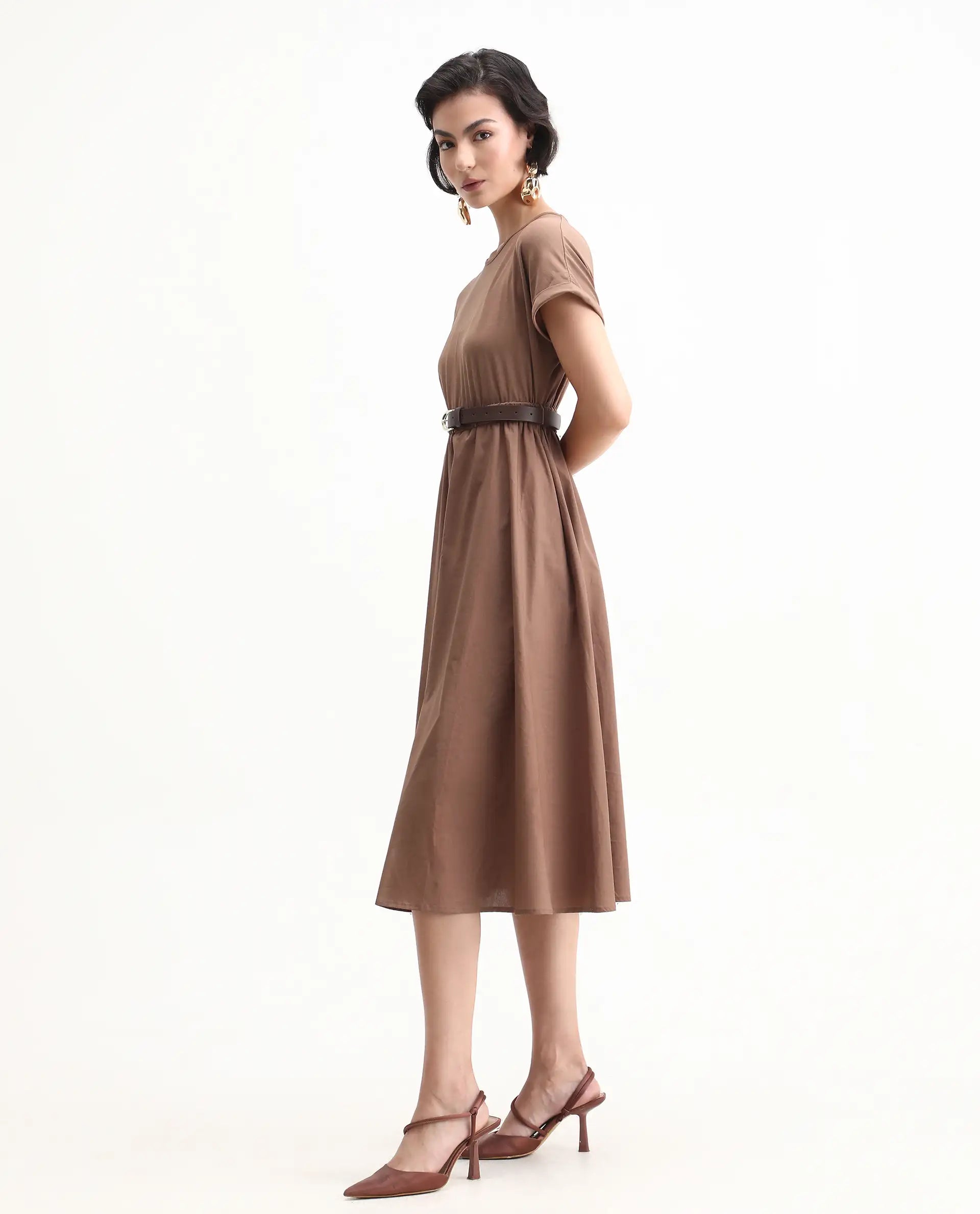Rareism Women's Jento Brown Cotton Round Neck Fit And Flare Plain Midi Dress