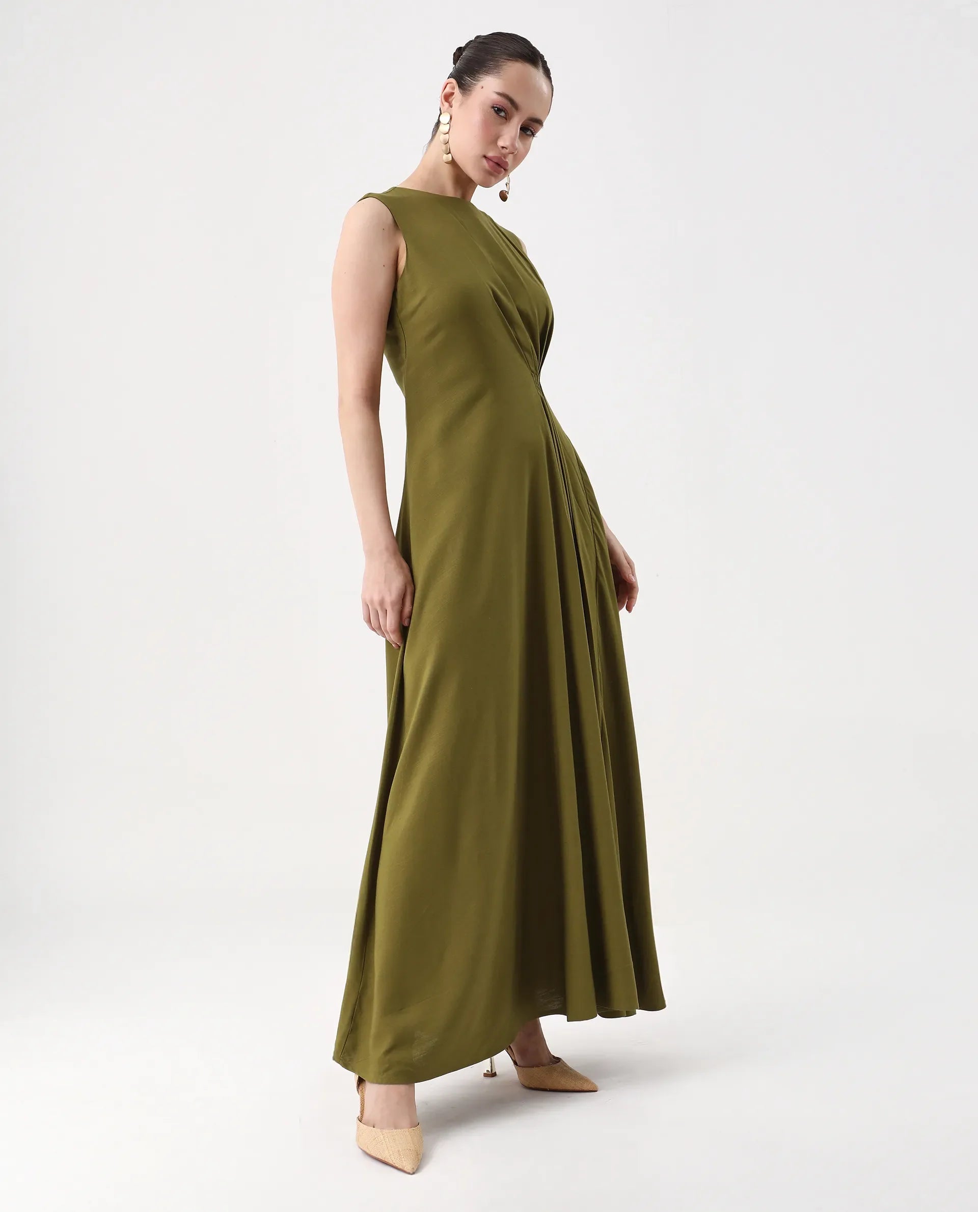 Rareism Women's Jensero Olive Viscose Round Neck Fit And Flare Plain Dress