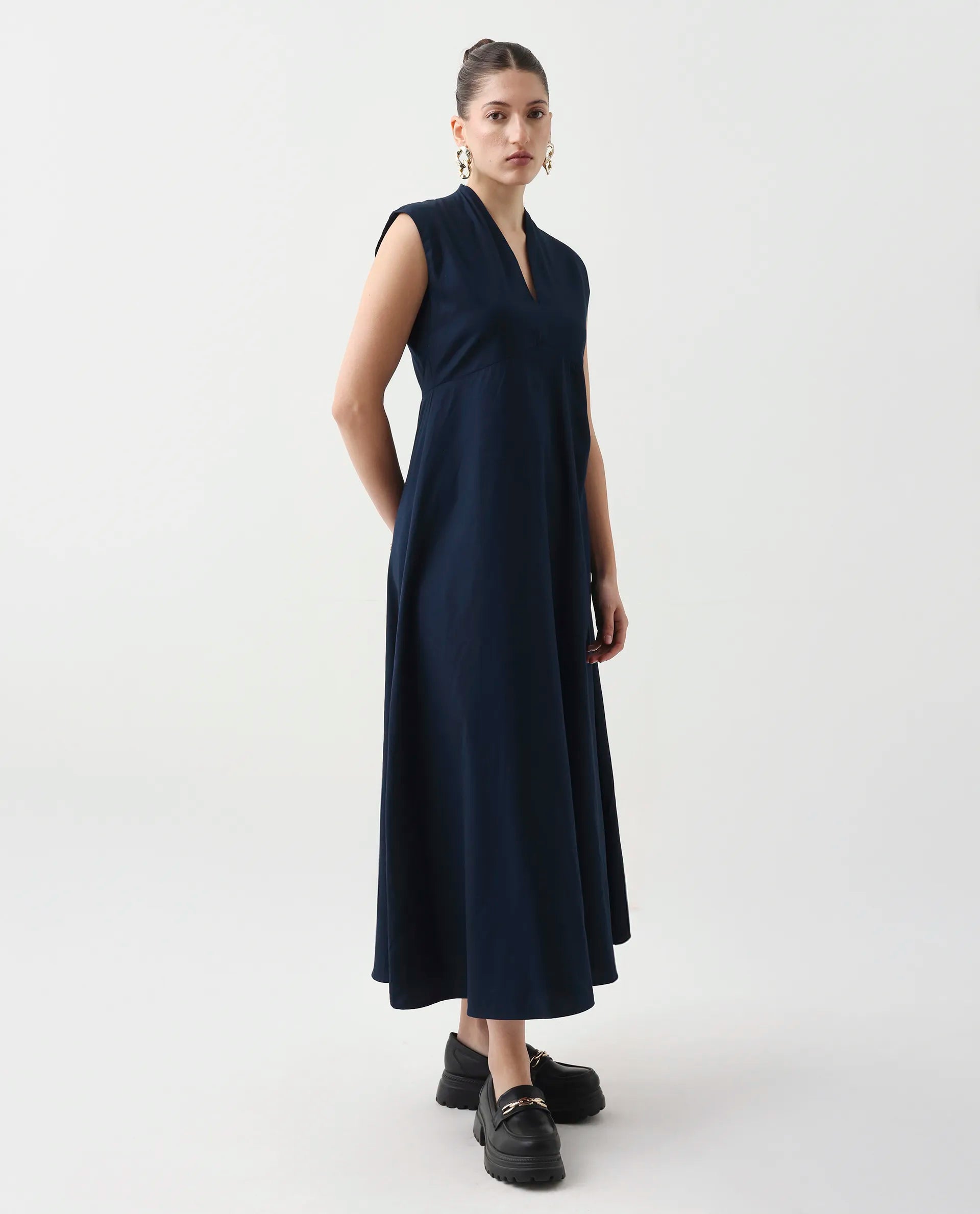 Rareism Women's Jenshi Navy Cotton V-Neck Fit And Flare Plain Dress