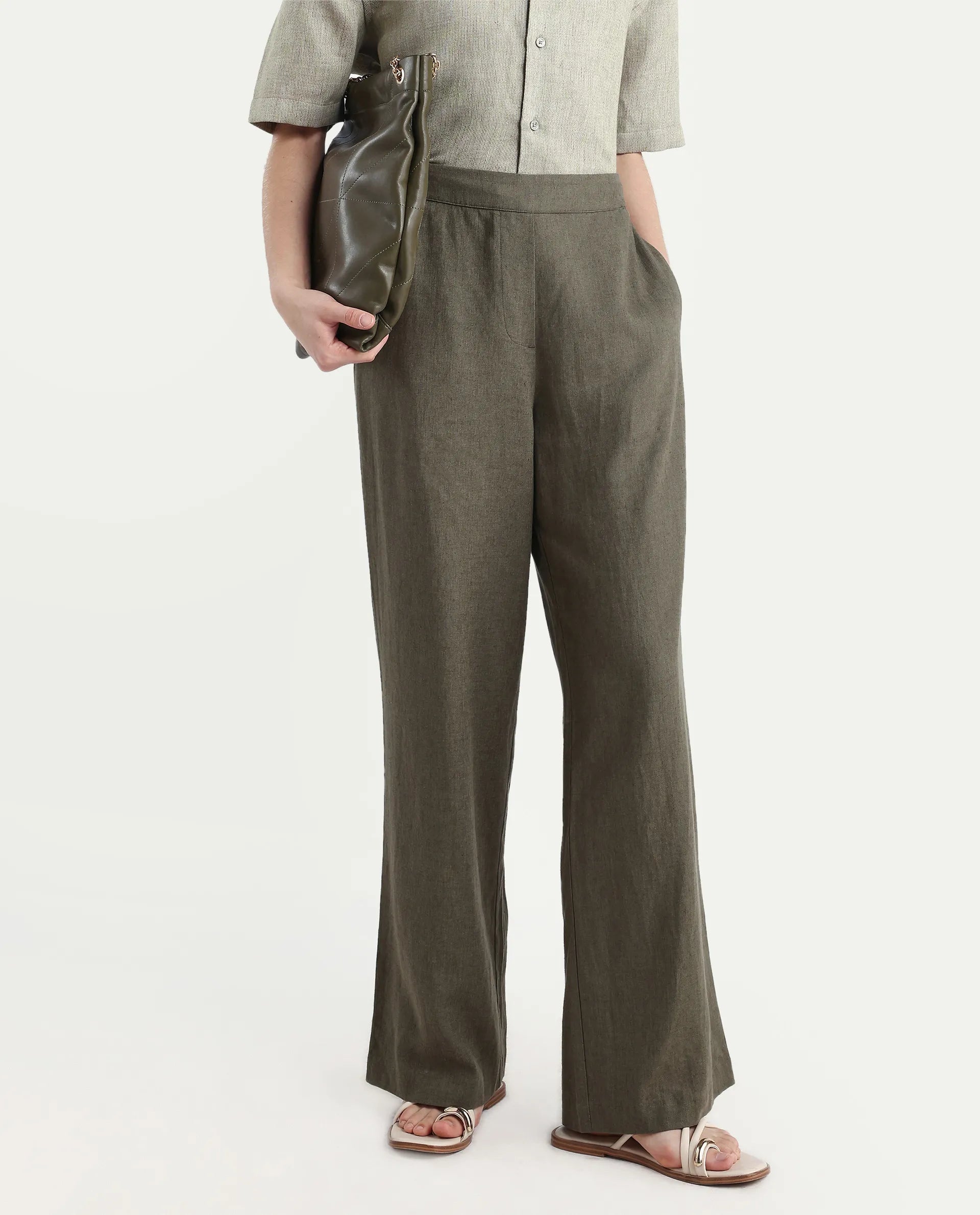 Rareism Women Jomow-B Olive Linen Blend Button Closure Plain Trouser