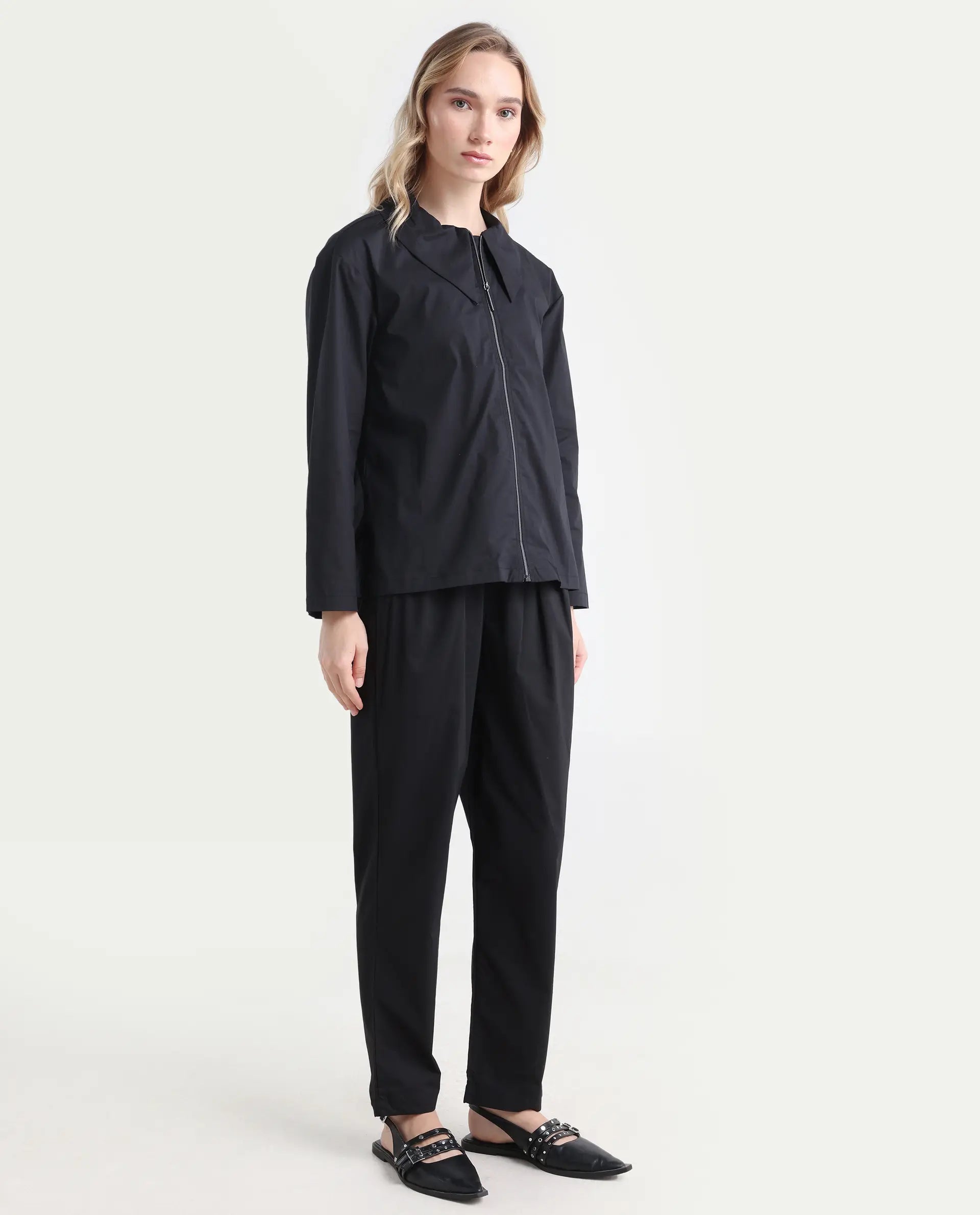Rareism Women's Juven Black Polyester Blend Plain Ankle Length Tapered Trouser