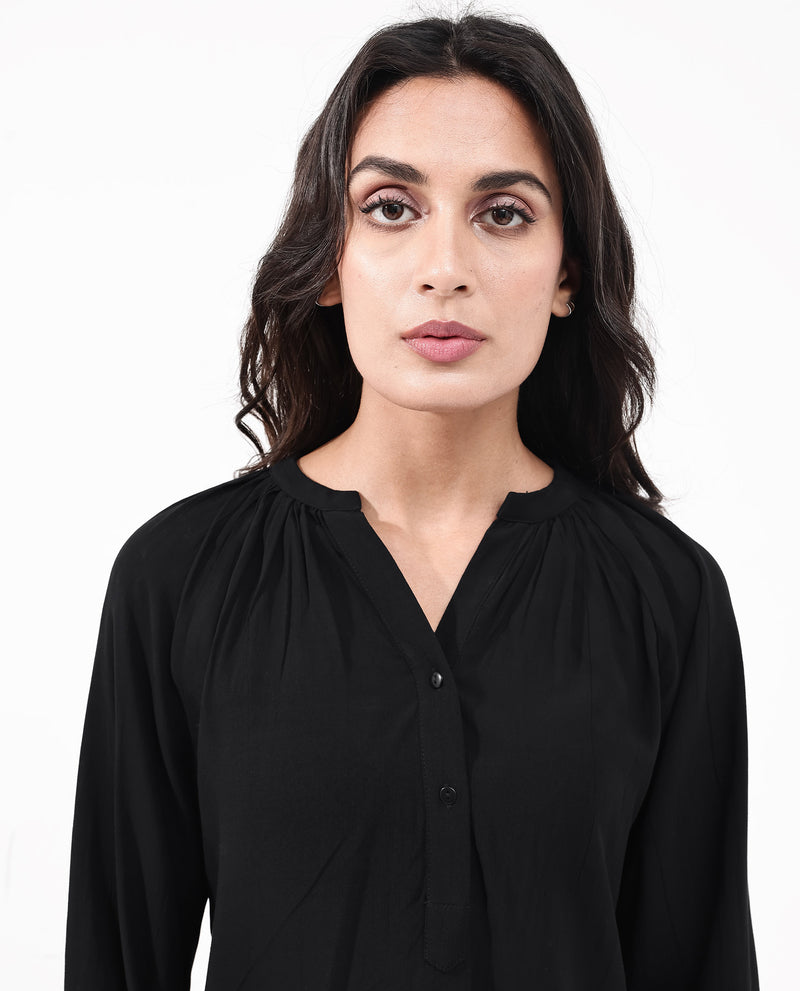 Rareism Women'S Kella Black Viscose Fabric Full Sleeve Round Neck Embroidered Top