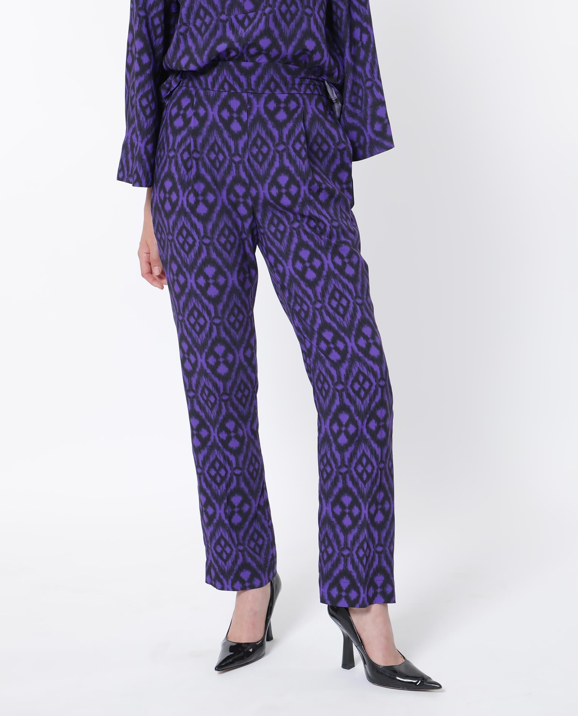 Rareism Women's Kennedy Black Cotton Geometric Print Ankle Length Straight Fit Trouser
