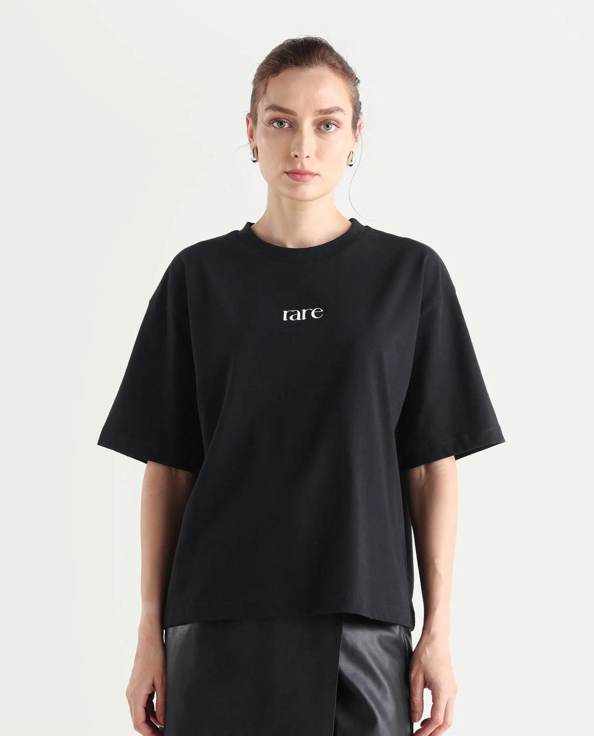 Rareism Women's Klend Black Cotton Graphic Print Oversized T-Shirt