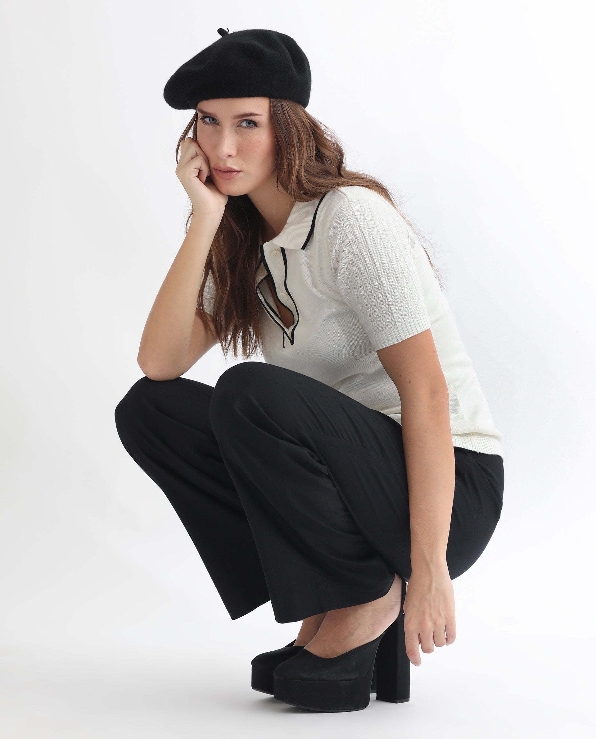 Rareism Women's Knitup Off White Cotton Spread Collar Plain Regular Fit Sweater