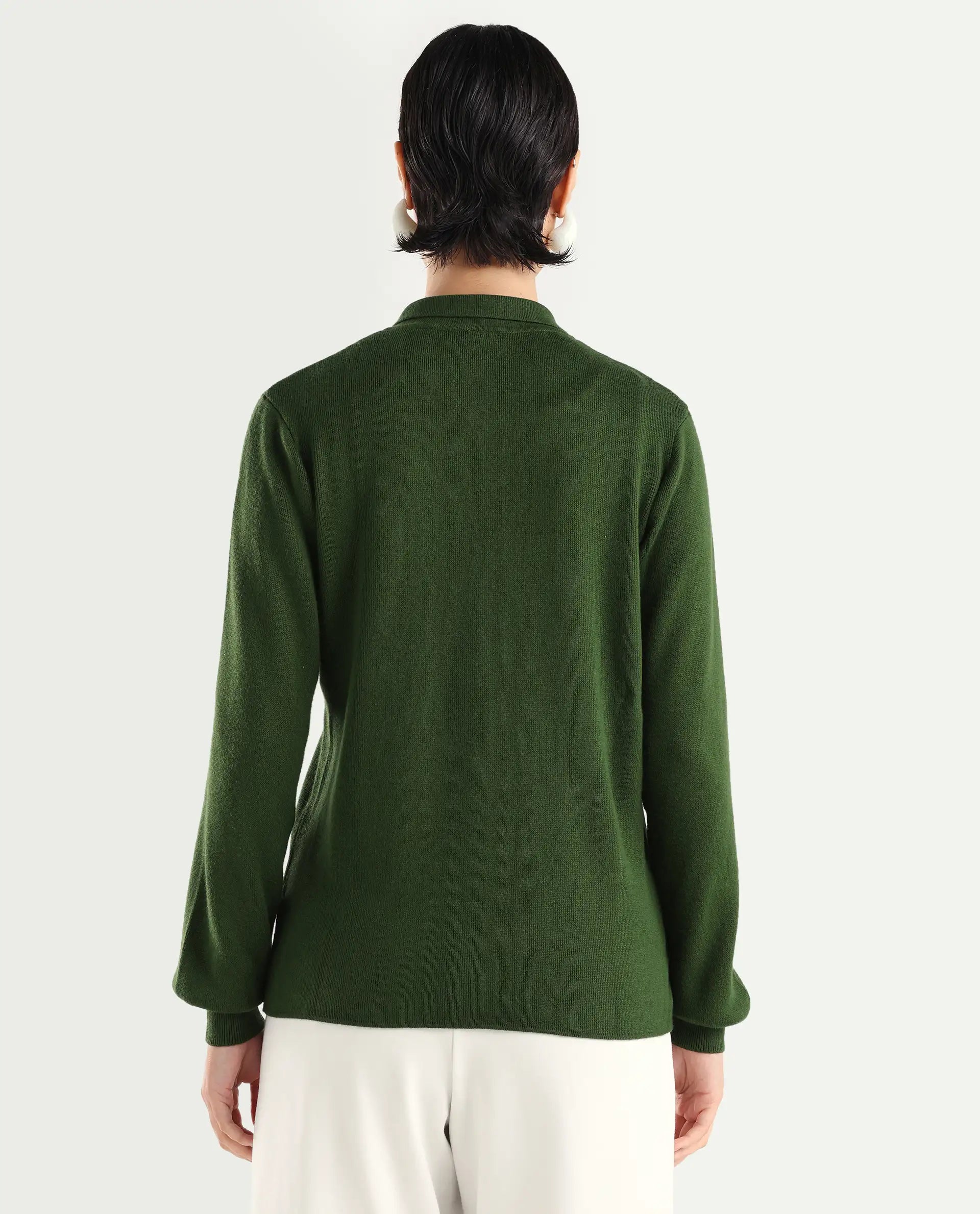 Rareism Women's Korn Green Viscose Spread Collar Plain Regular Fit Sweater