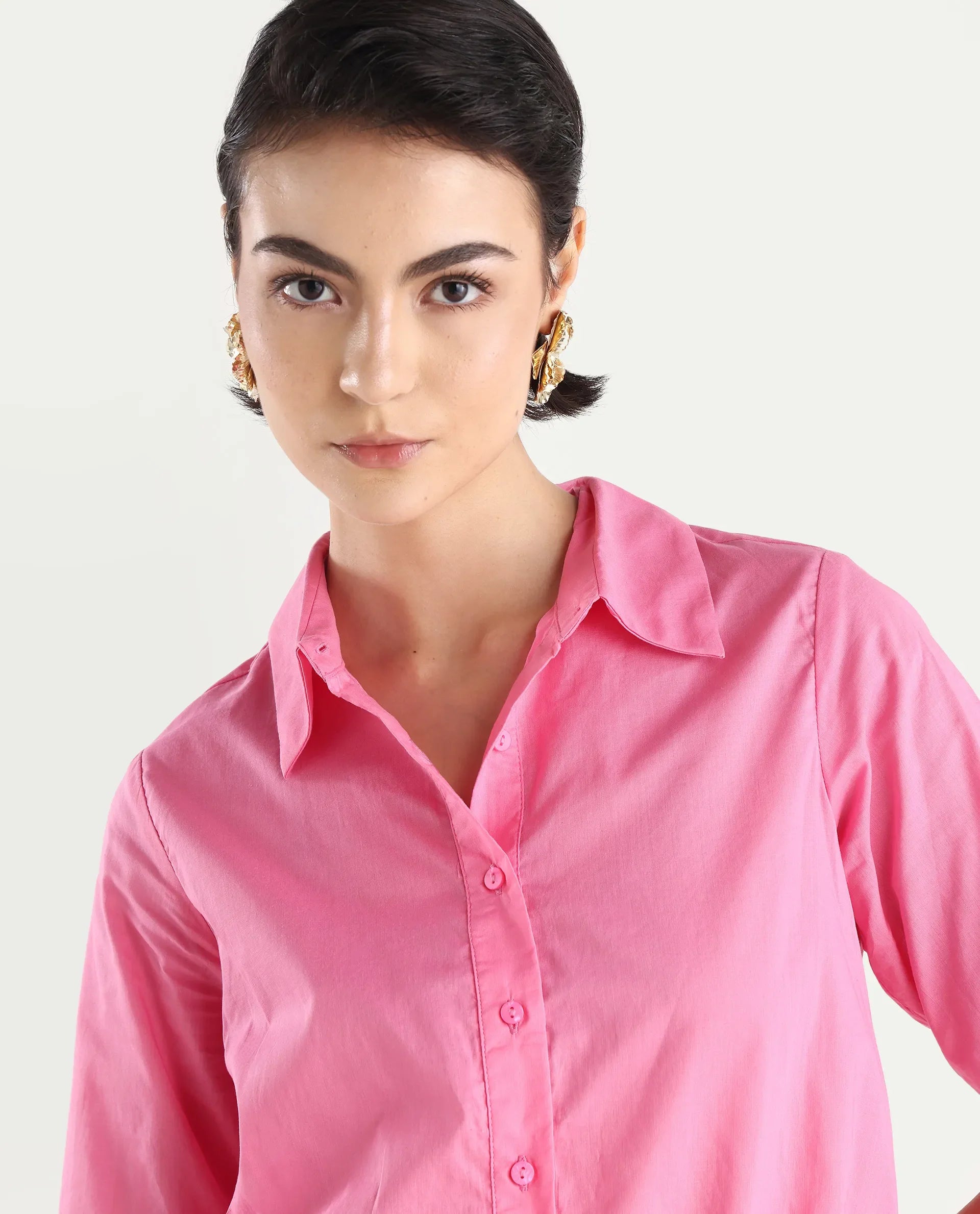 Rareism Women's Lakeavi Pink Cotton Spread Collar Plain Crop Regular Fit Top