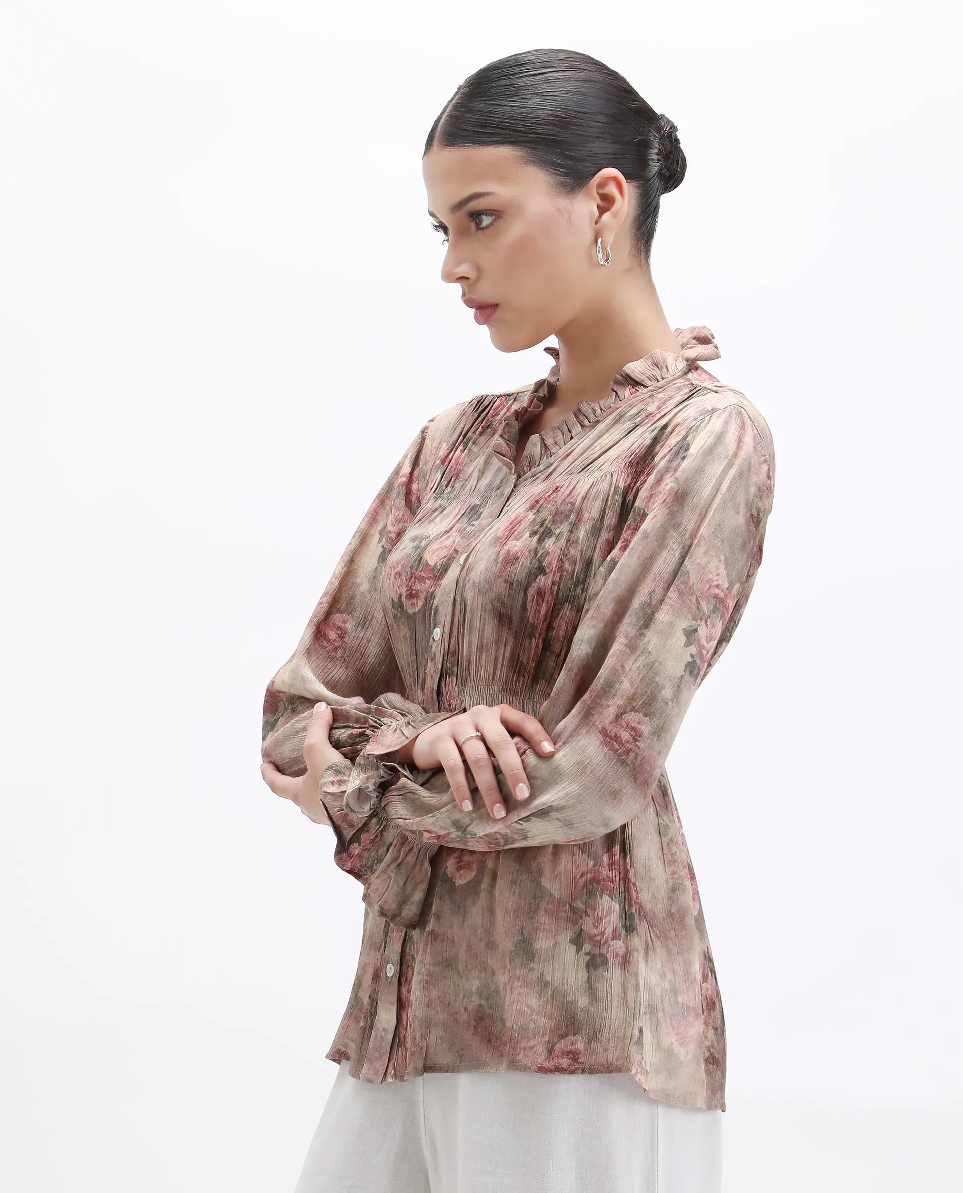 Rareism Women's Lihgf Multi Rayon Sweetheart Neck Floral Print Relaxed Fit Top