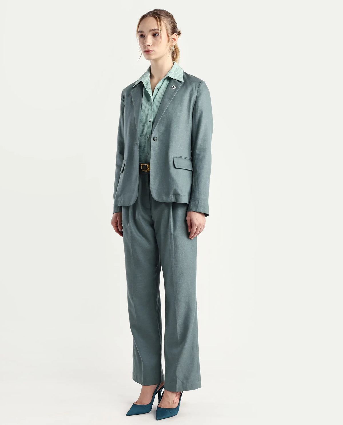 Rareism Women's Linzy-B Dusky Green 100% Linen Straight Plain Trouser