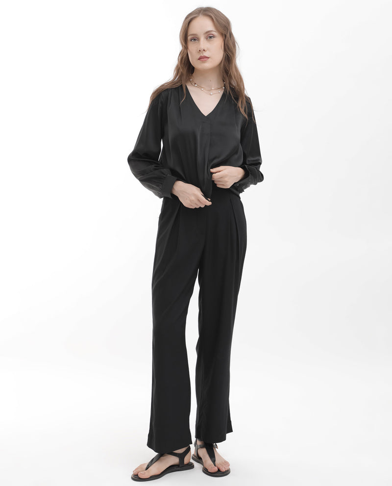 Rareism Women'S Lohan Black Polyester Fabric Full Sleeve V-Neck Solid Regular Length Top