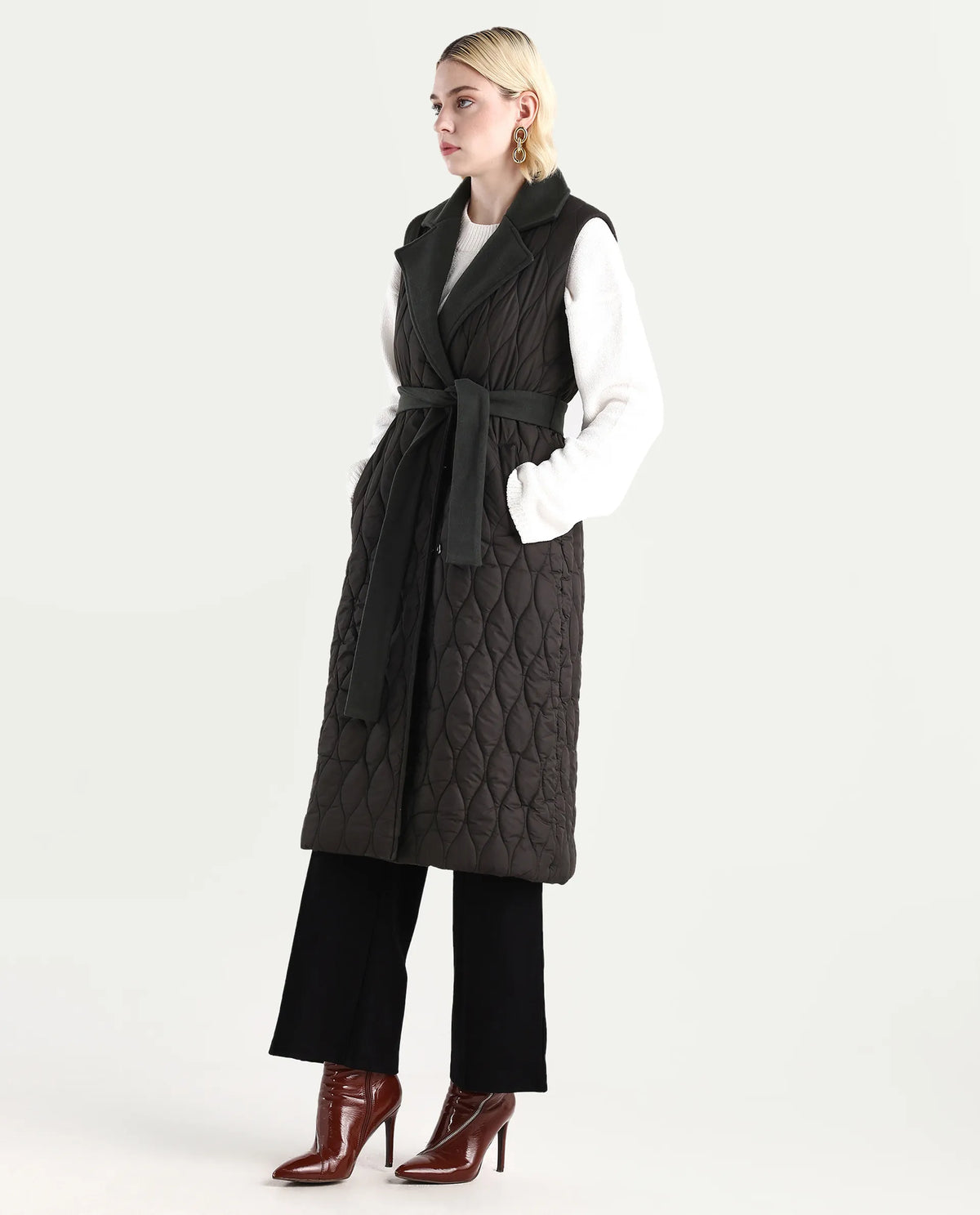 Rareism Women's Lonpuf Olive Polyester Lapel Collar Plain Jacket