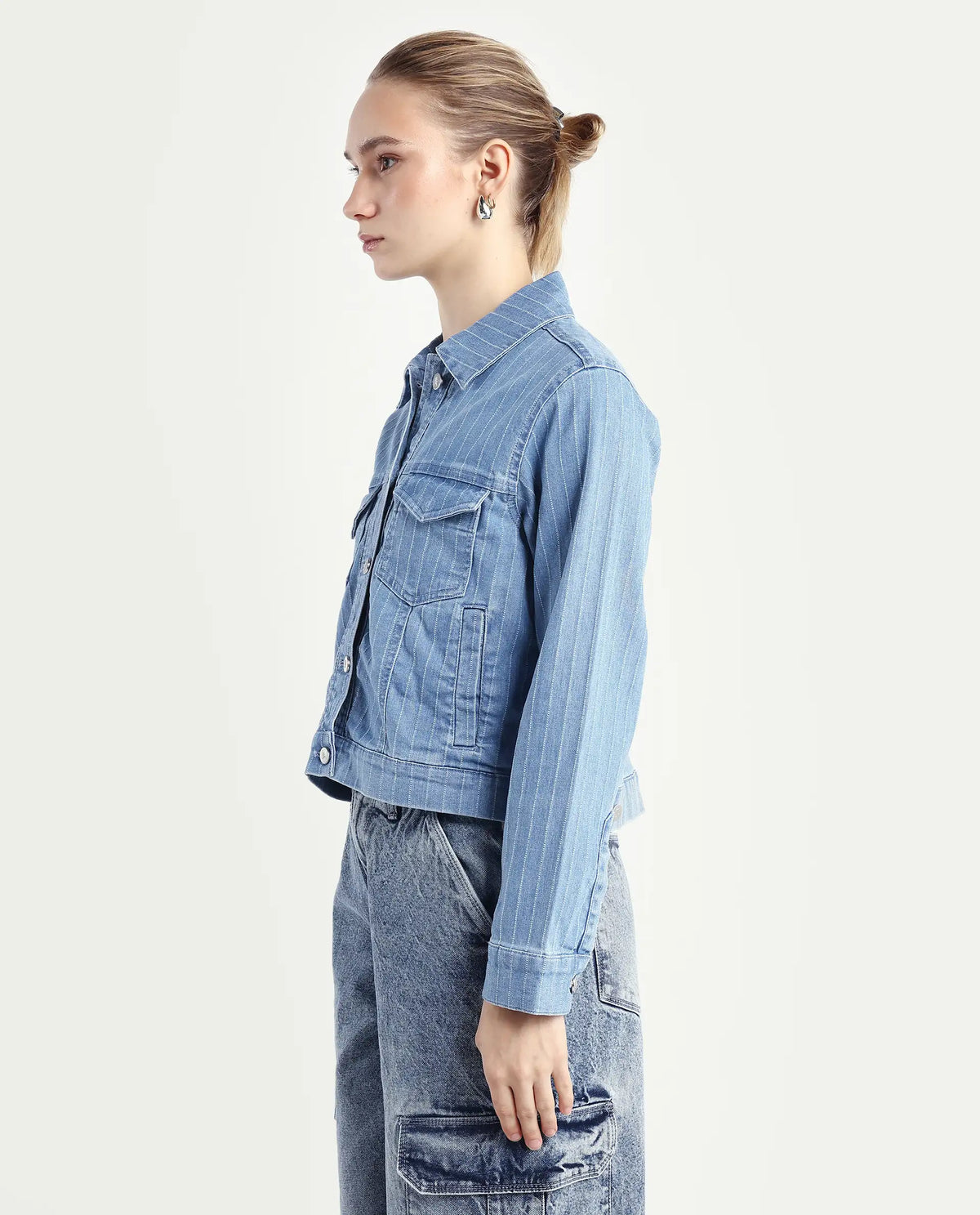 Rareism Women's Luz Light Blue Cotton Blend Spread Collar Striped Cuffed Sleeve Regular Fit Jacket