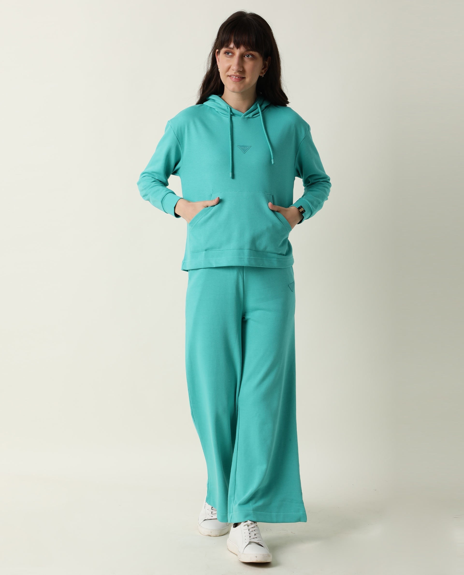 Rareism Women Pazo-1 Turq Poly Cotton Fabric Relaxed Fit Solid Mid Rise Ankle Length Track Pant