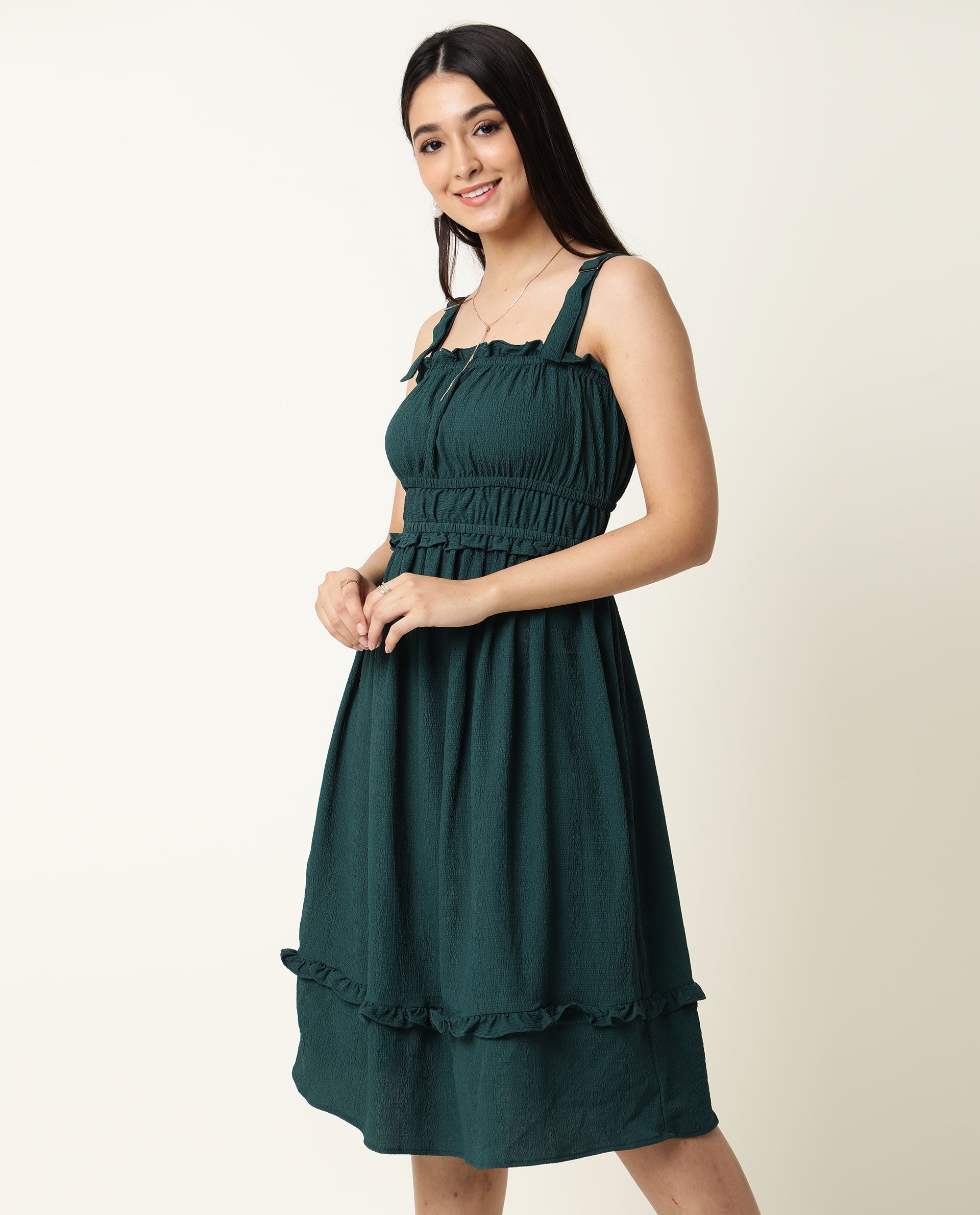 Rareism Women's Sickle Green Tube Neck Plain Sleeveless Knee Length Regular Fit Dress