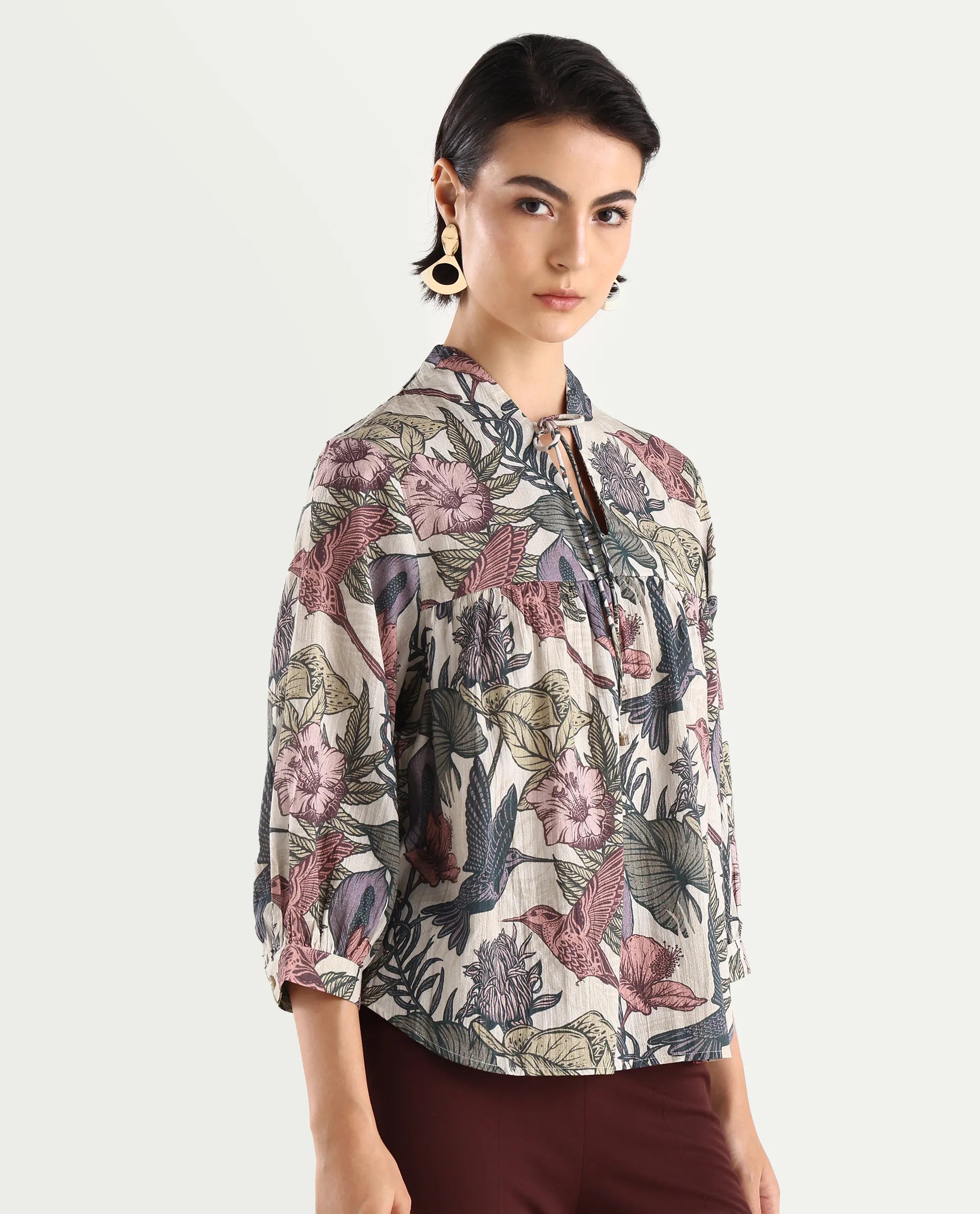 Rareism Women's Marlia Multi Cotton Blend V-Neck Tropical Print Balloon Sleeve Regular Fit Top