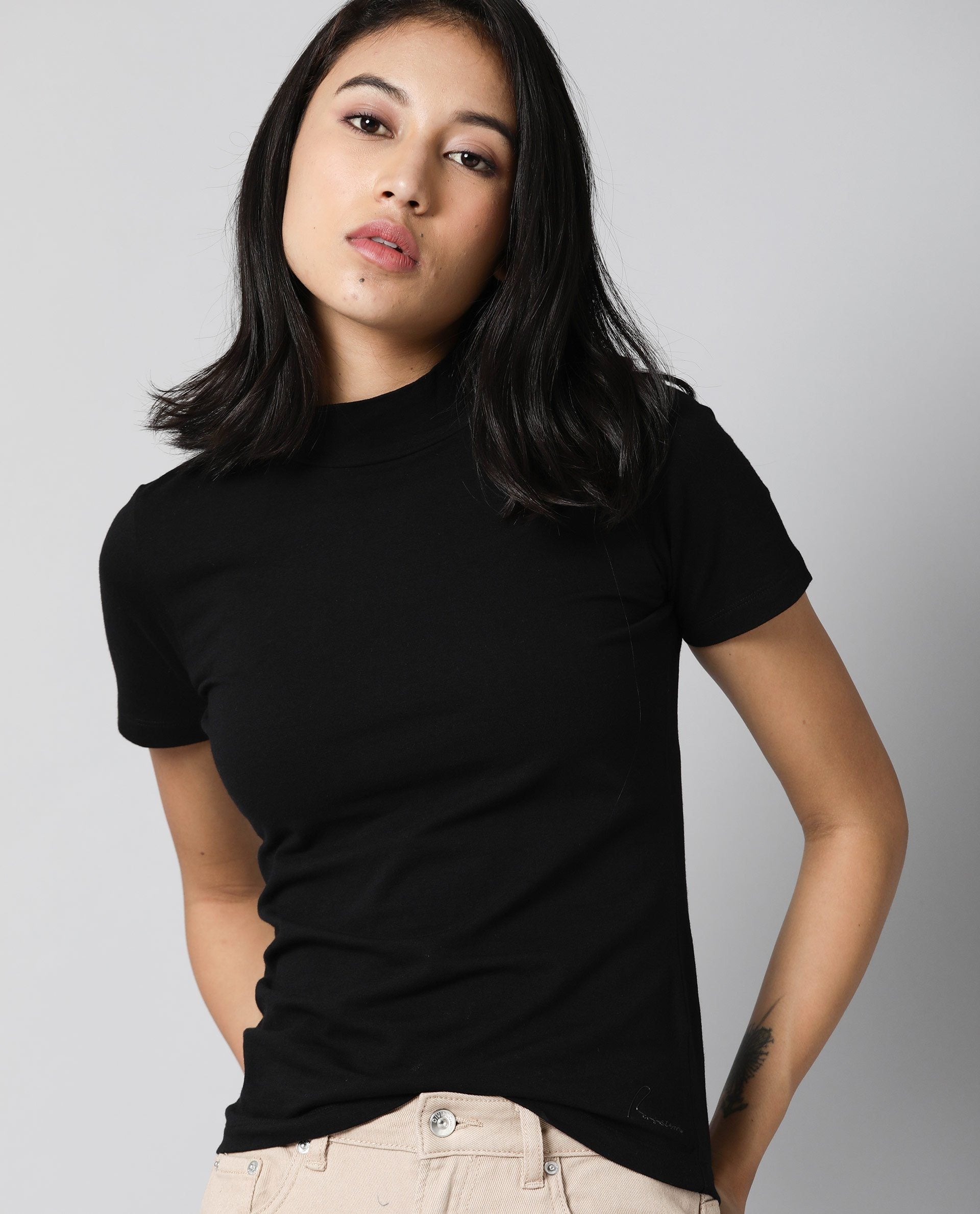Rareism Women Mary Black T-Shirt Short Sleeves