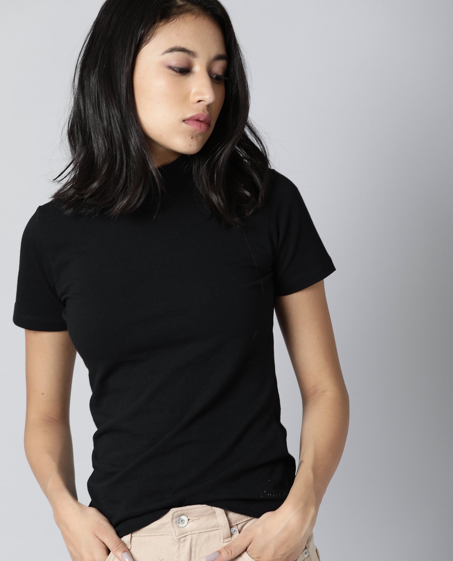 Rareism Women Mary Black T-Shirt Short Sleeves