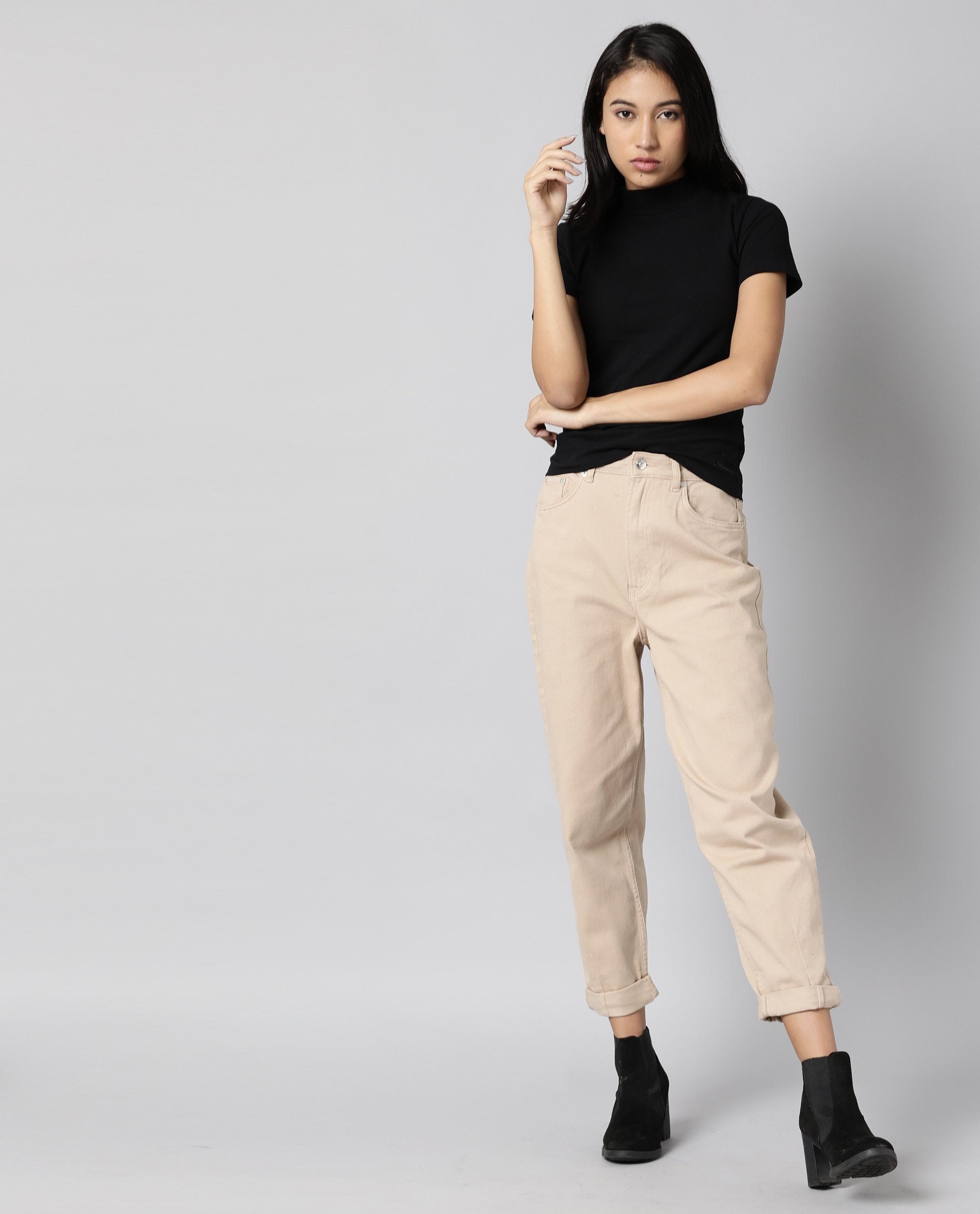 Rareism Women Mary Black T-Shirt Short Sleeves