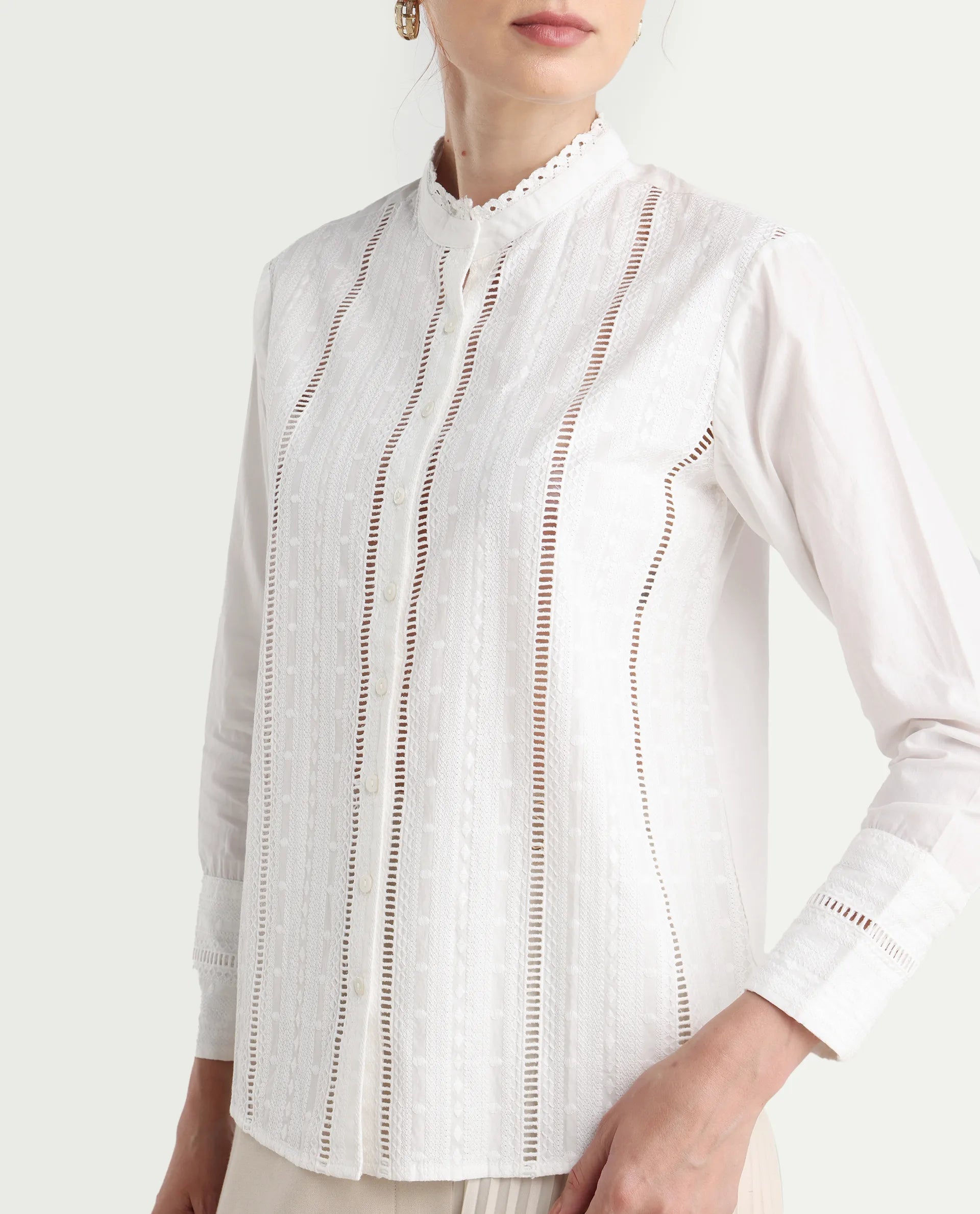 Rareism Women's Melloyo Off White Cotton Mandarin Collar Plain Cuffed Sleeve Regular Fit Top