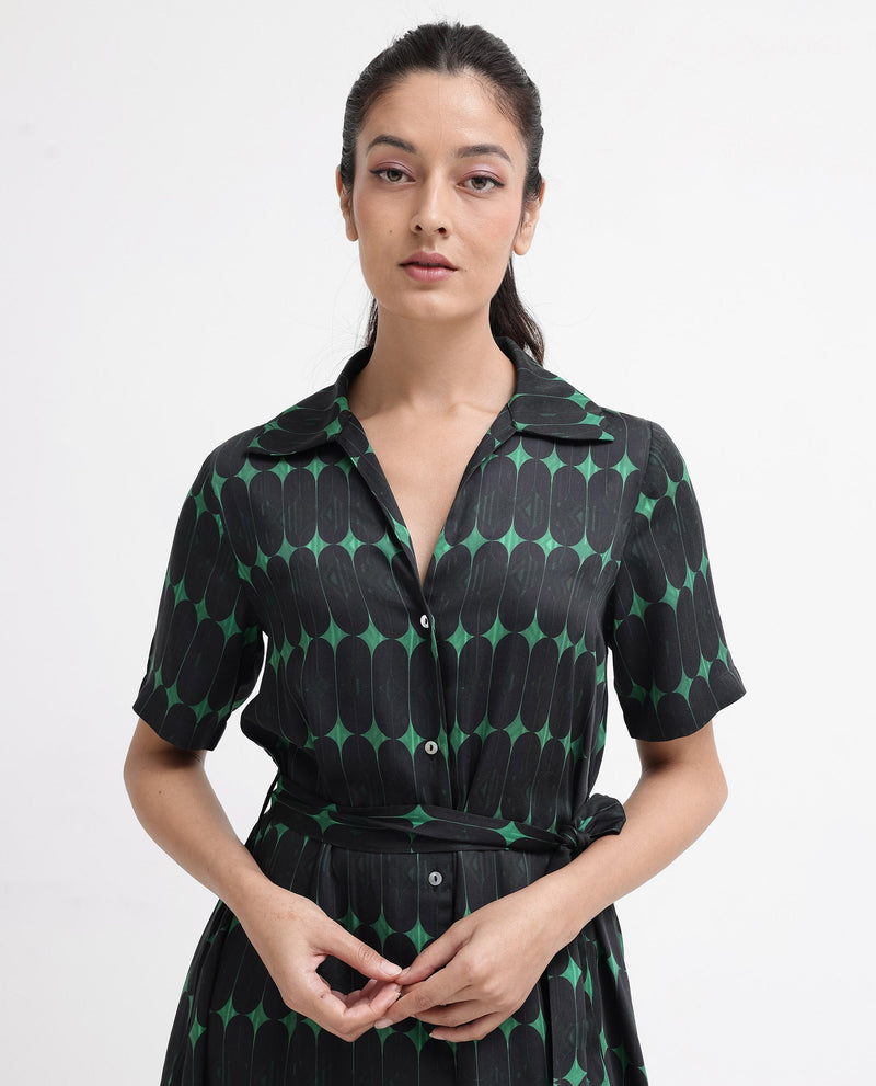 Rareism Women Millington Green Cotton Fabric Short Sleeve Collared Neck Geometric Print Longline Dress