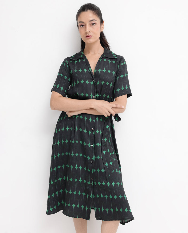 Rareism Women Millington Green Cotton Fabric Short Sleeve Collared Neck Geometric Print Longline Dress