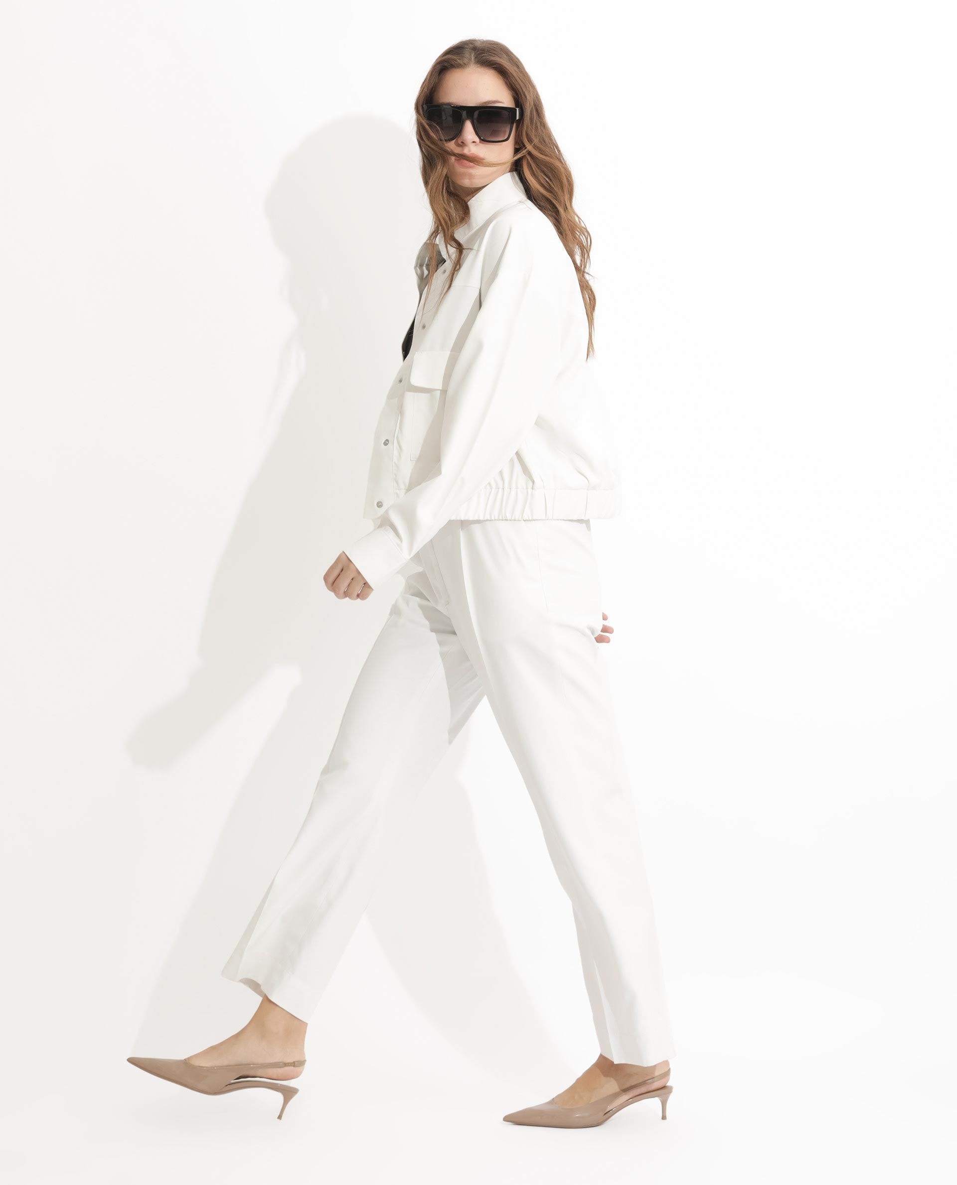 Rareism Women Miza Off White  Tailored Fit High Rise Solid Ankle Length Trousers