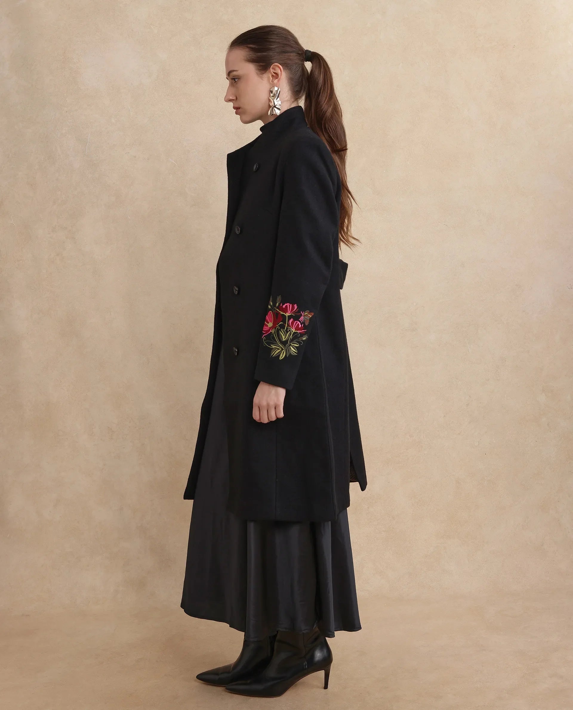Rareism Women's Monch Black Overlap Neck Plain Midi Straight Fit Jacket