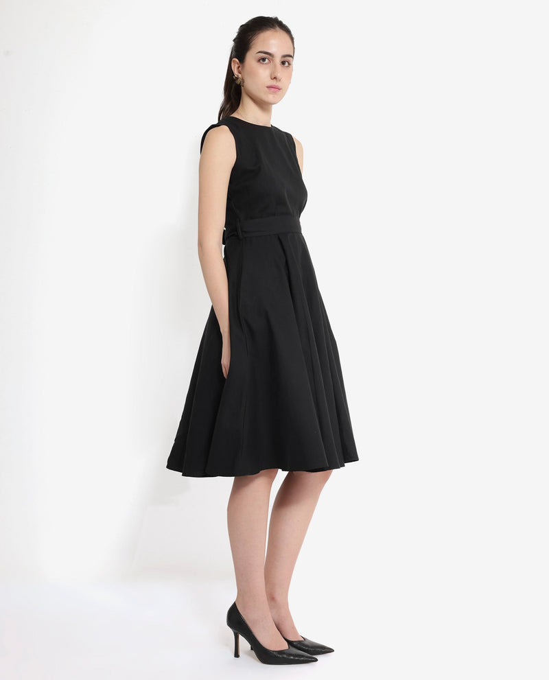 Rareism Women Mulana Black Sleeveless Round Neck Zipper A-Line Plain Midi Dress